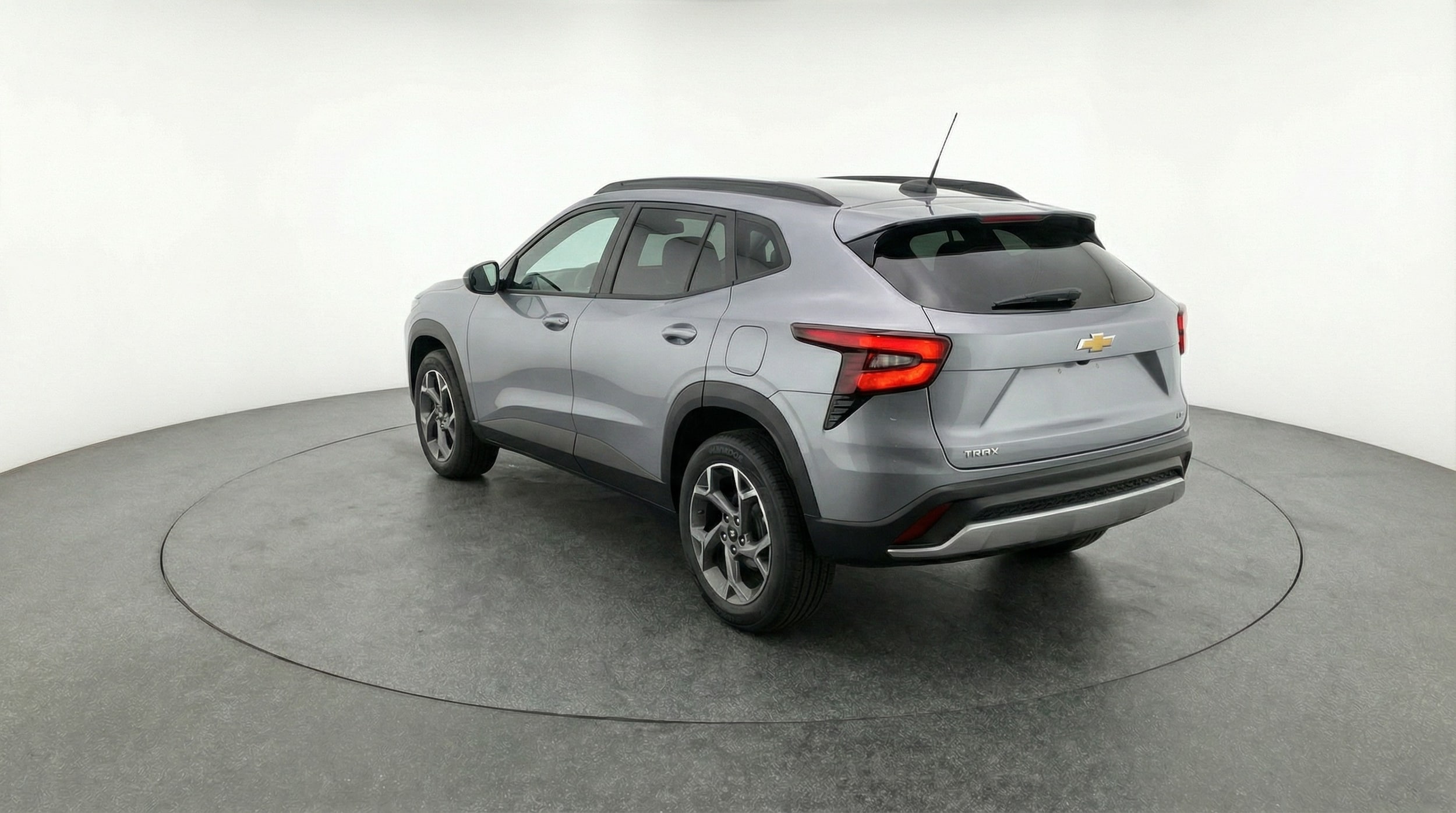 Thumbnail: 2025 Chevrolet Trax - 5