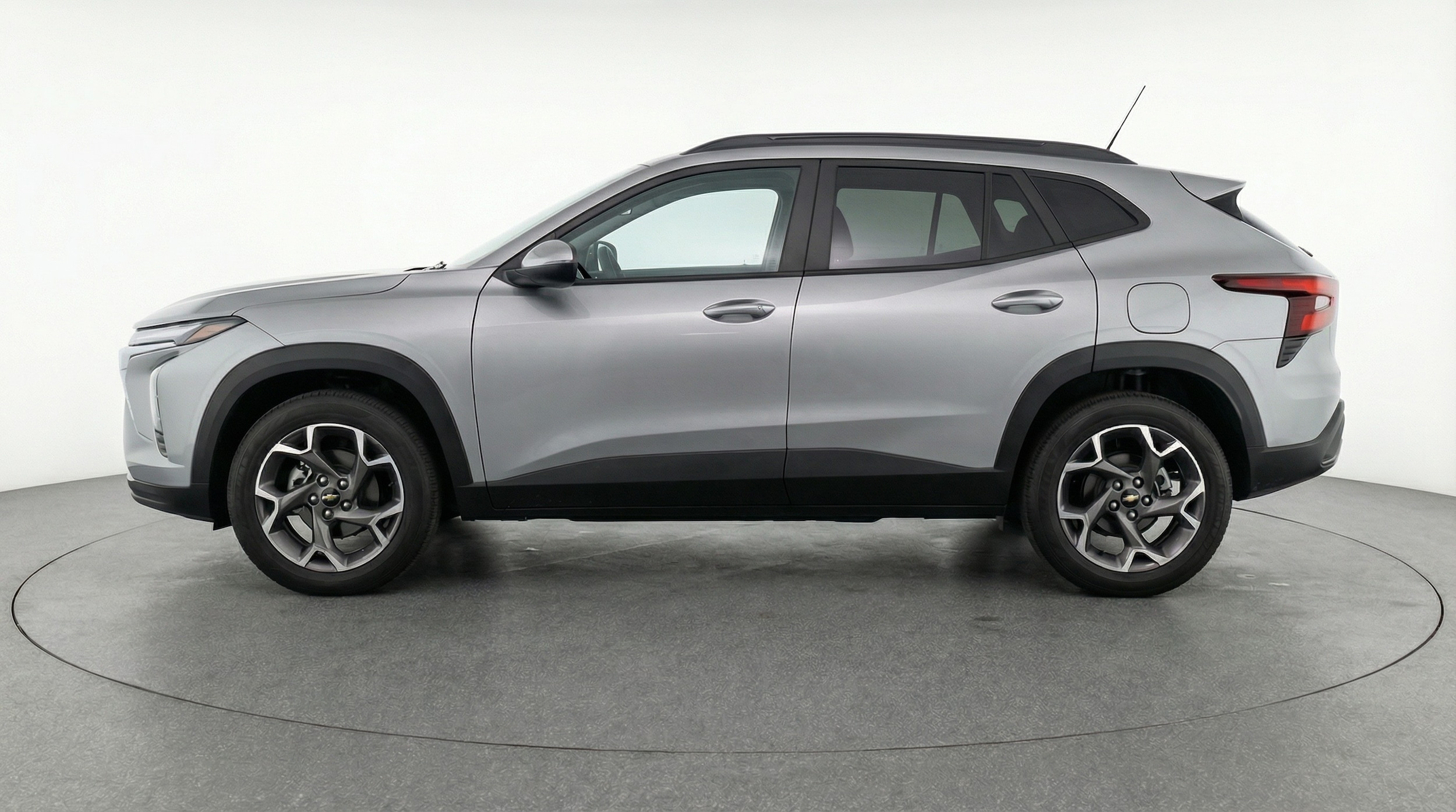 Thumbnail: 2025 Chevrolet Trax - 4