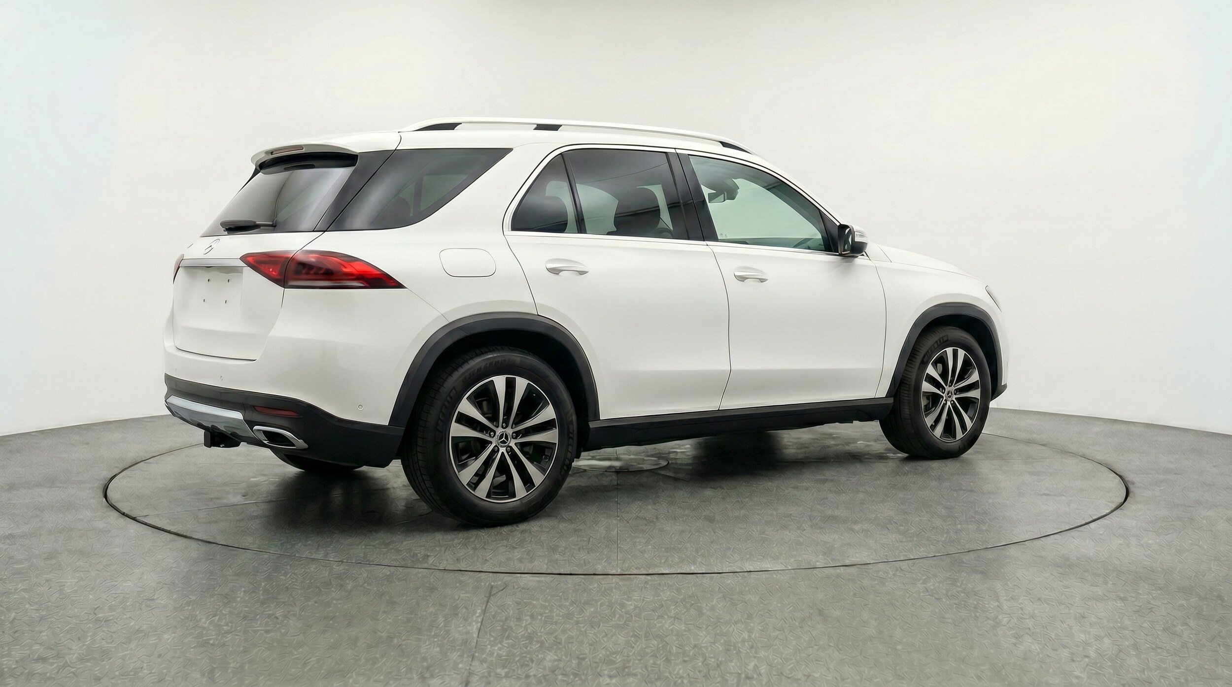 Thumbnail: 2026 Mercedes-Benz GLE - 9