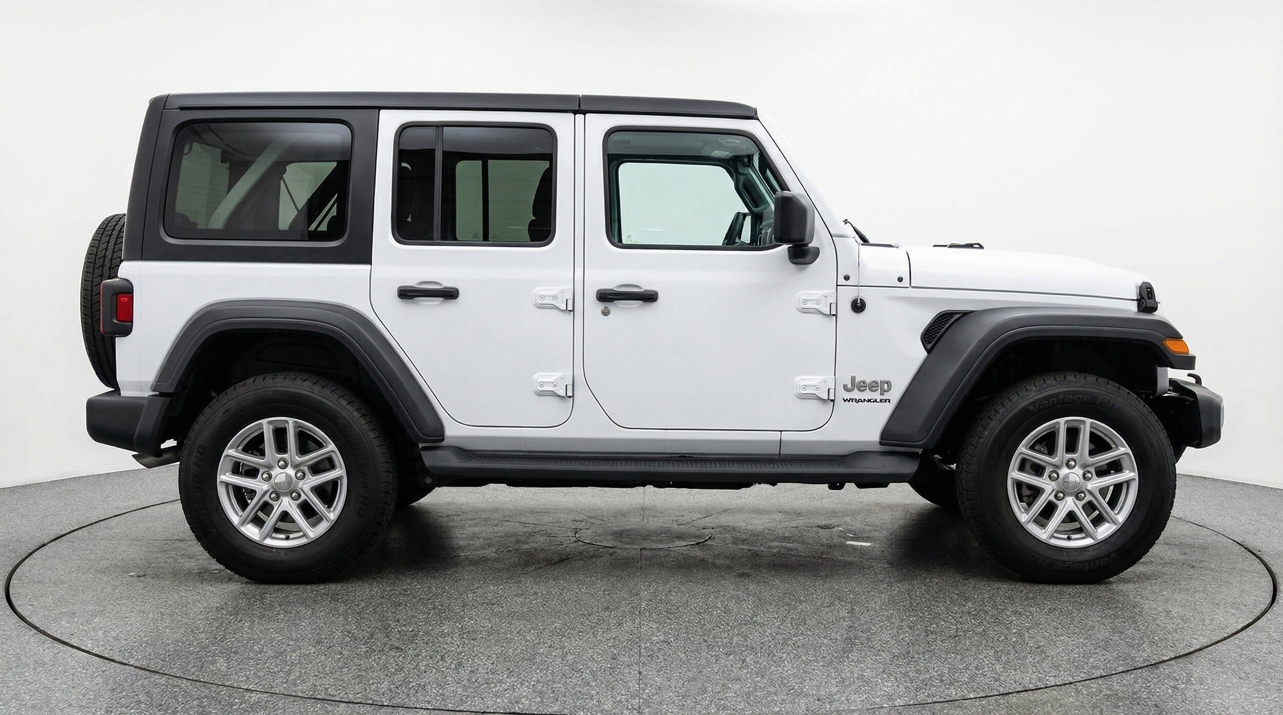 Thumbnail: 2025 Jeep Wrangler - 11