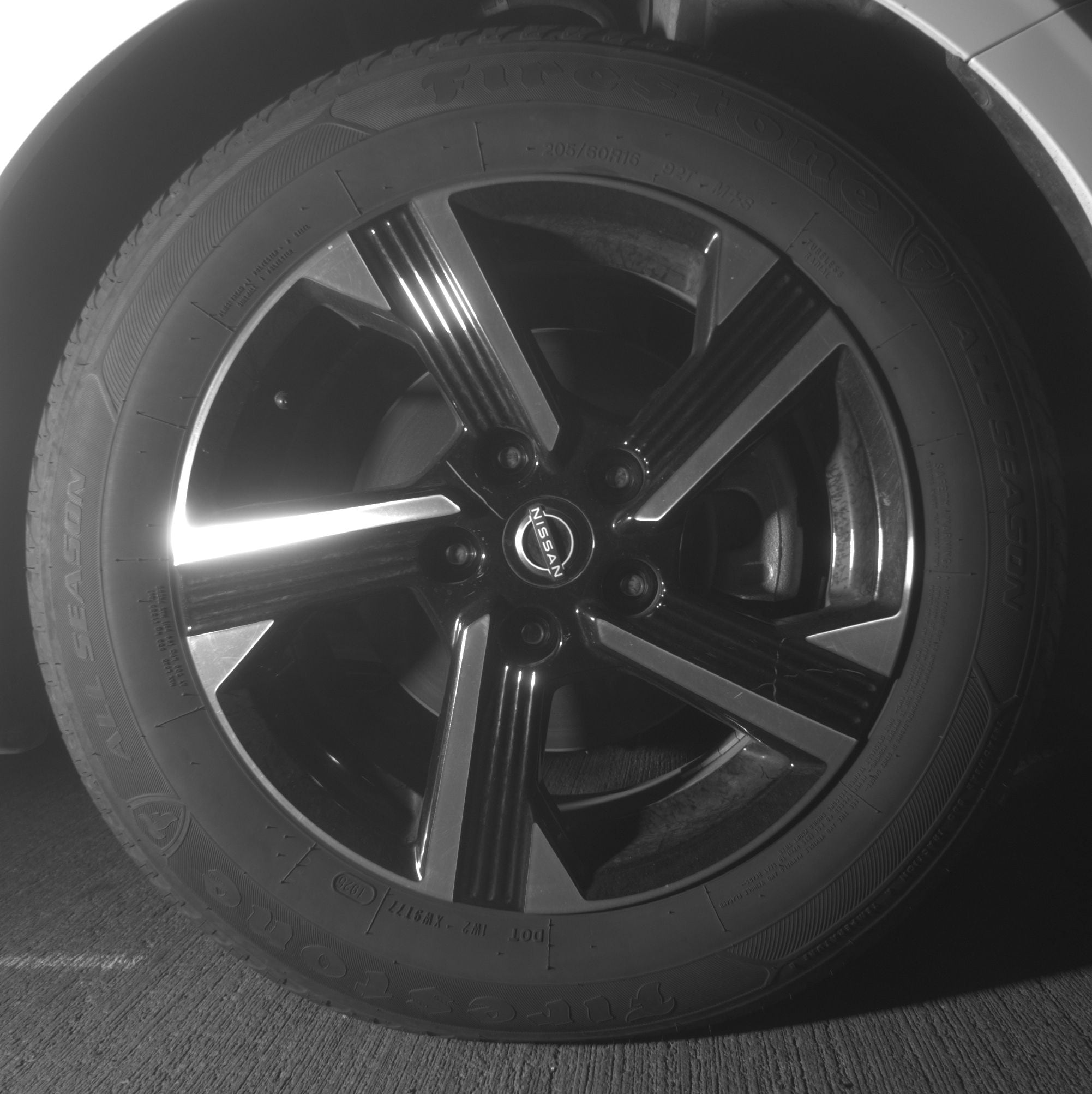 Thumbnail: 2025 Nissan Sentra - 10