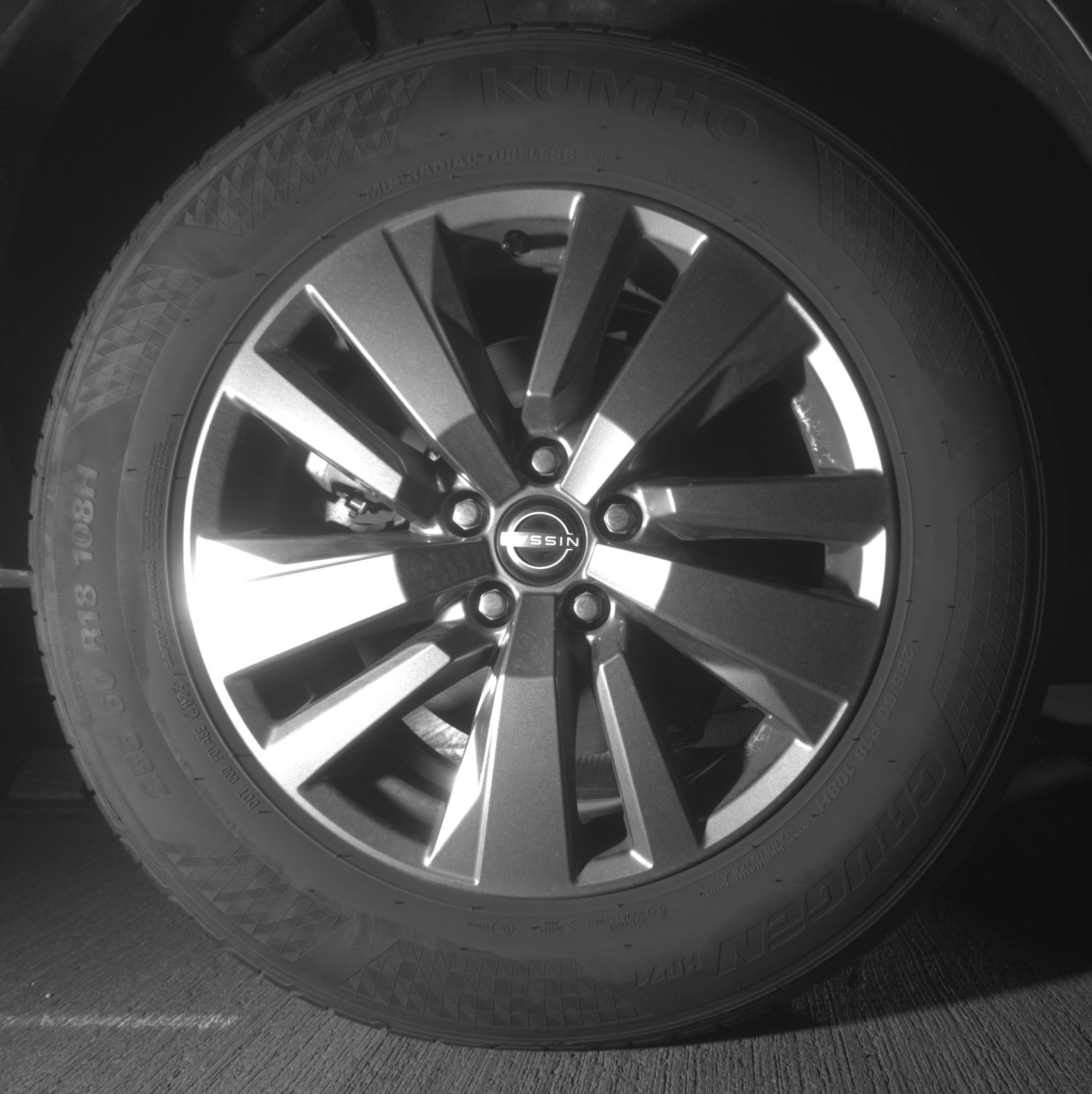 Thumbnail: 2025 Nissan Pathfinder - 15