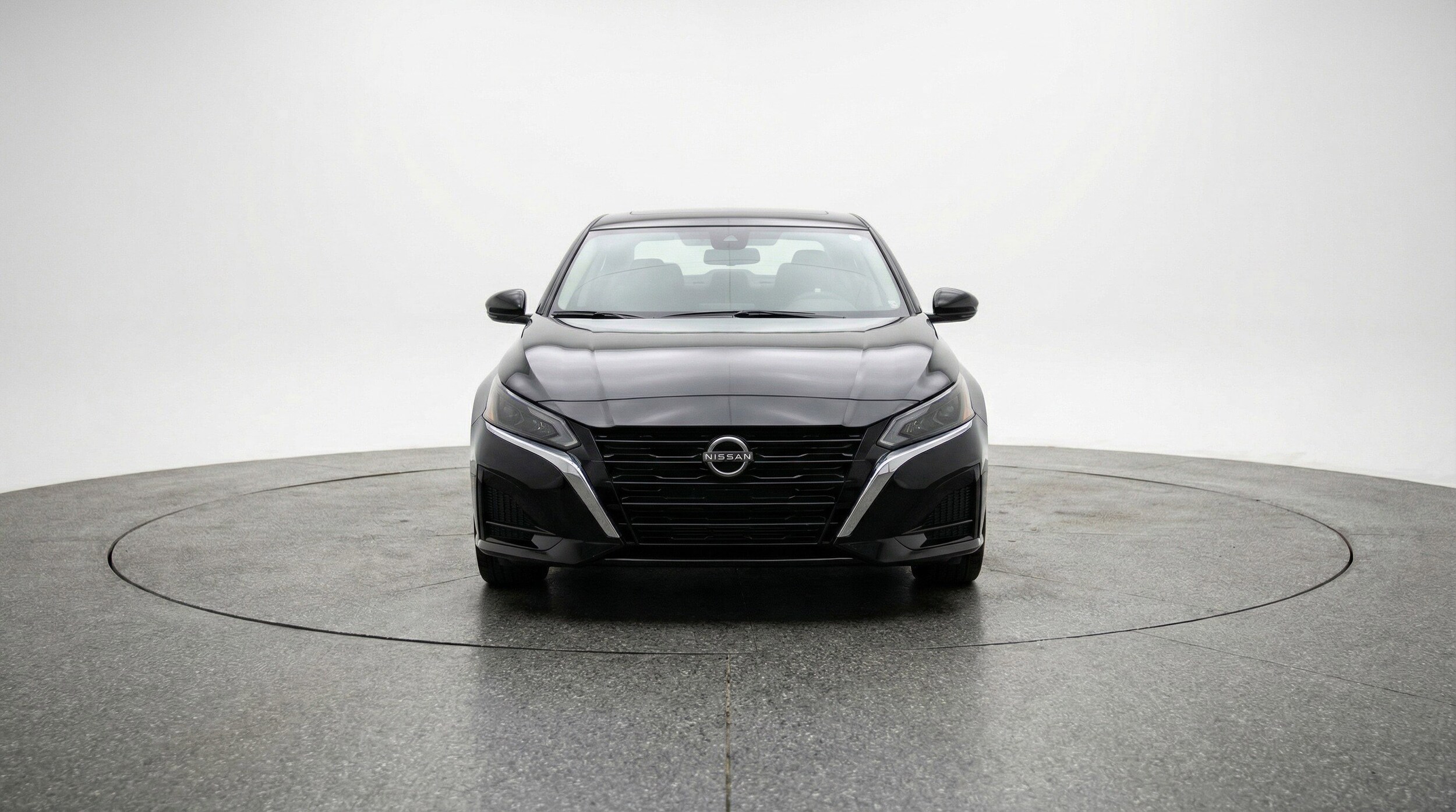 Thumbnail: 2025 Nissan Altima - 2