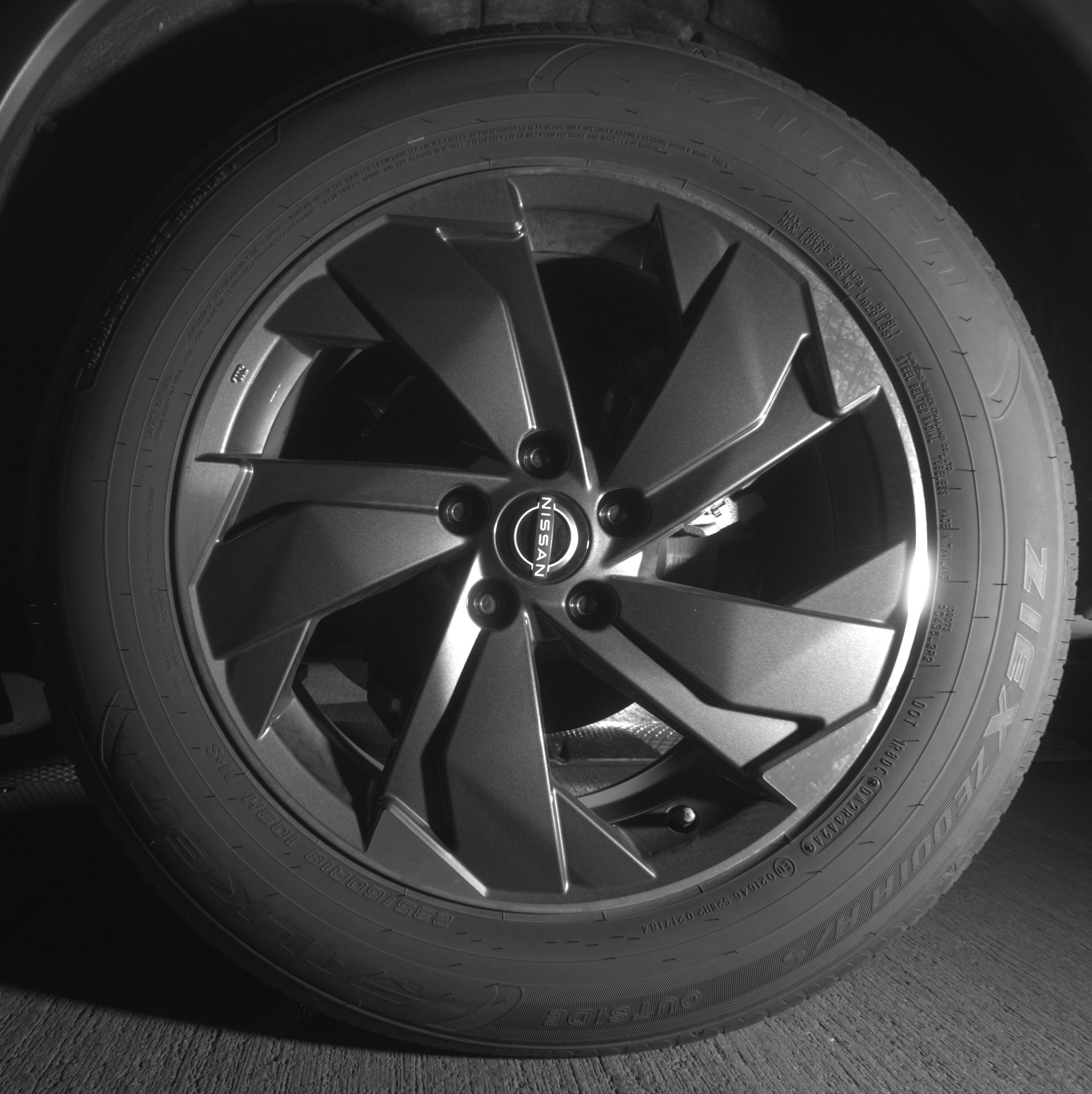 Thumbnail: 2025 Nissan Rogue - 14