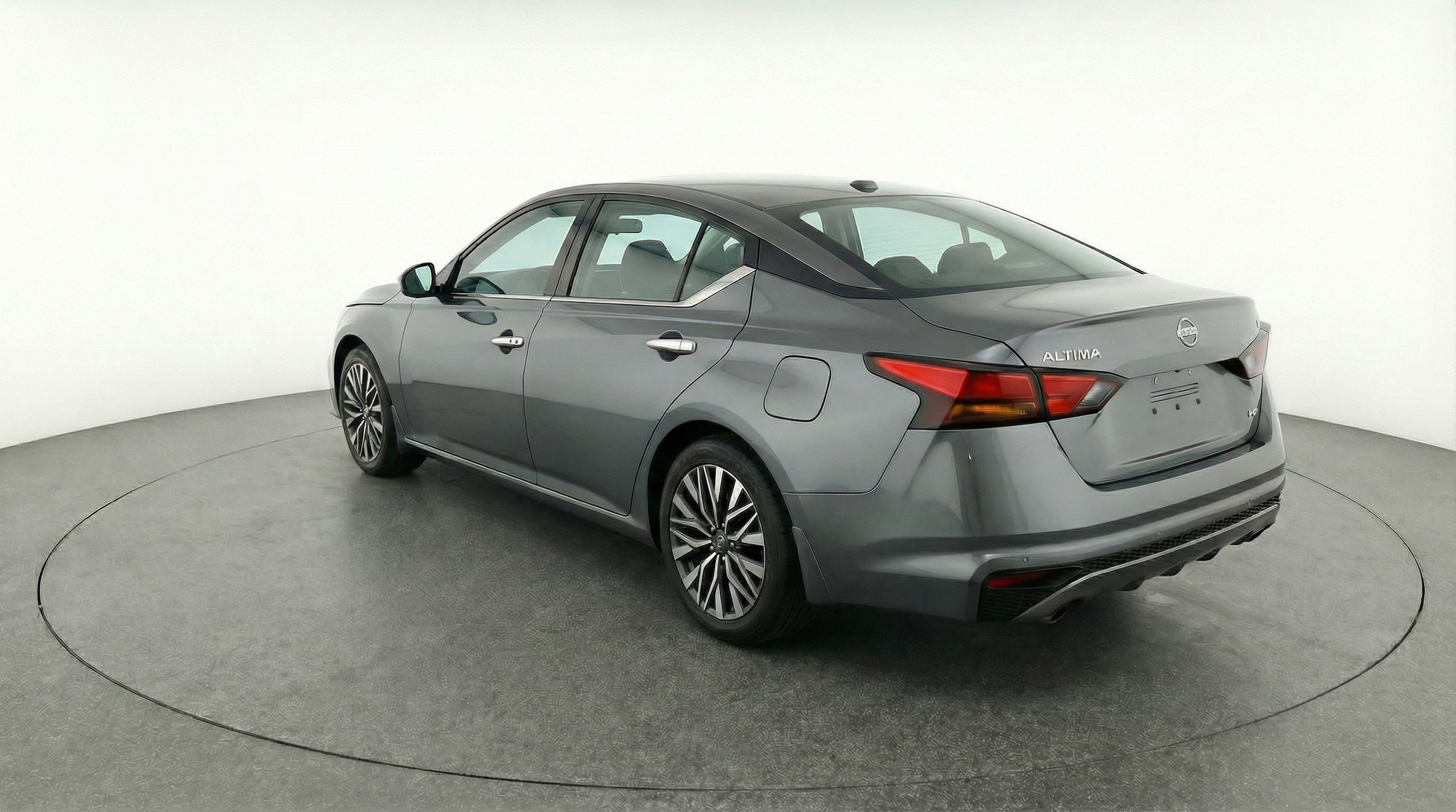 Thumbnail: 2025 Nissan Altima - 5