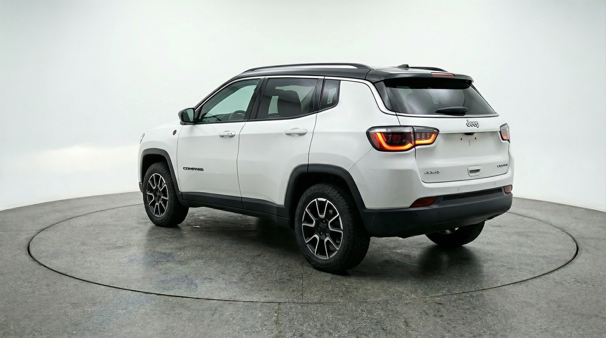 Thumbnail: 2025 Jeep Compass - 5