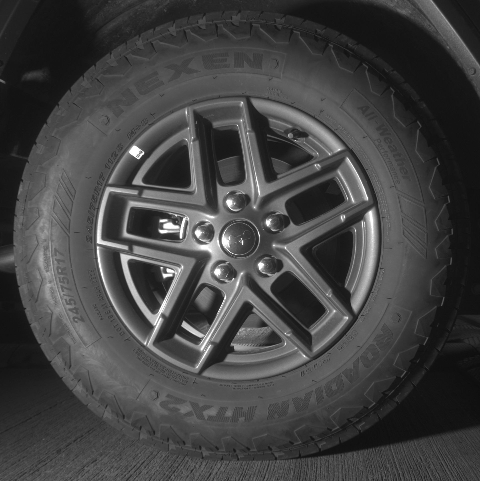 Thumbnail: 2025 Jeep Wrangler - 15