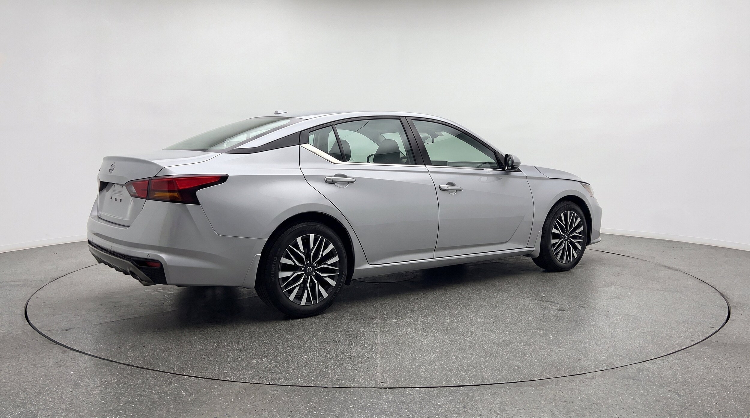 Thumbnail: 2026 Nissan Altima - 9