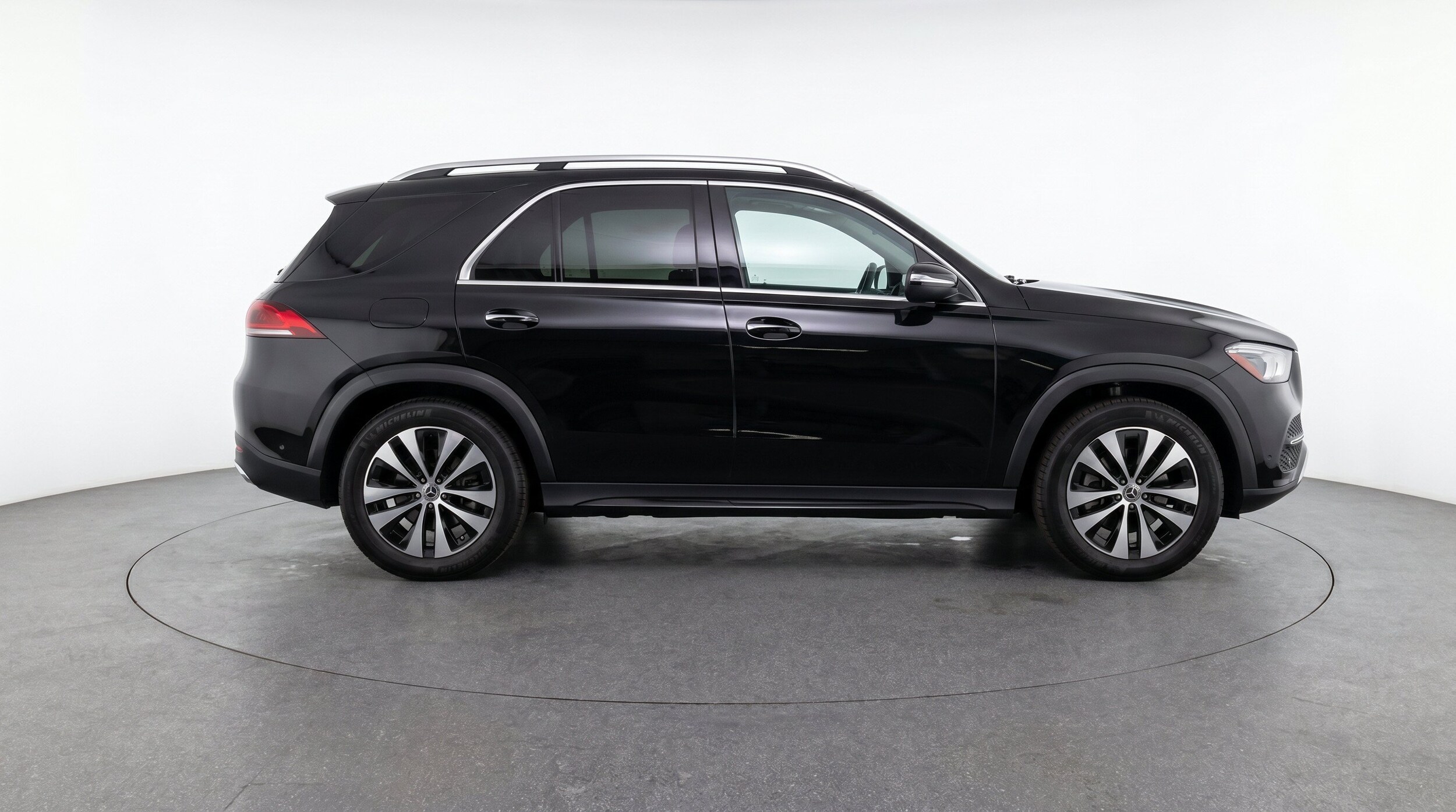 Thumbnail: 2026 Mercedes-Benz GLE - 11