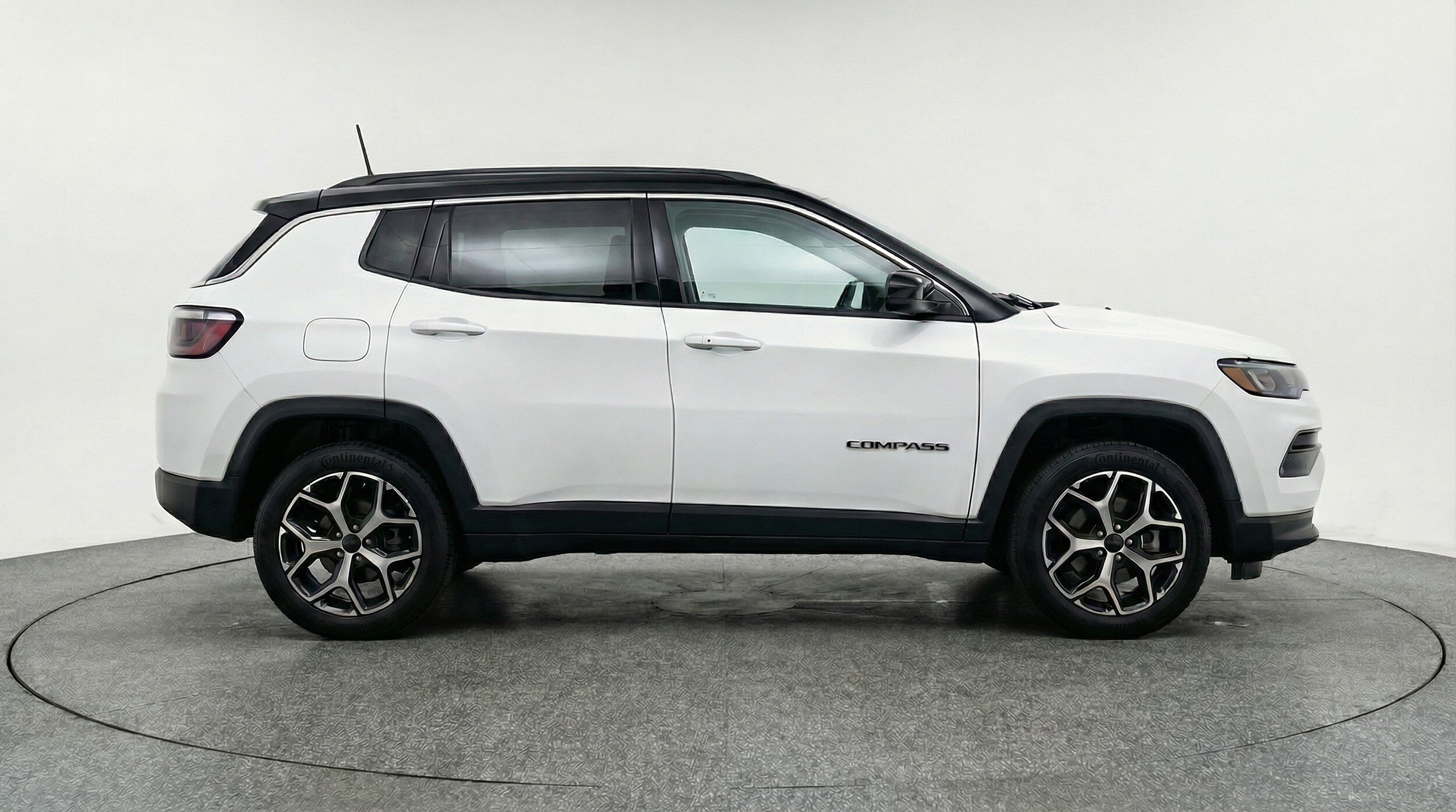 Thumbnail: 2025 Jeep Compass - 11
