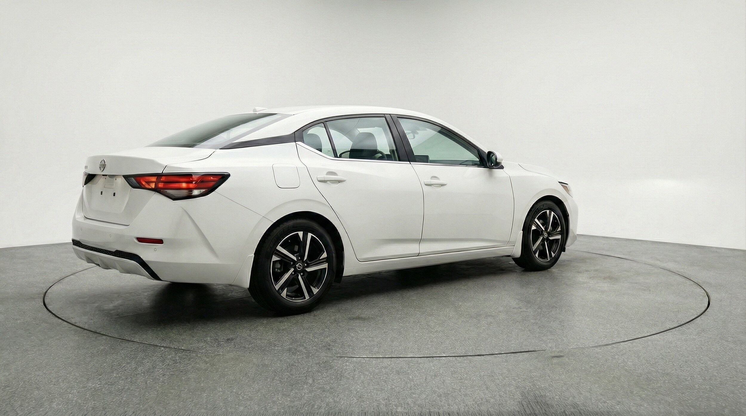 Thumbnail: 2025 Nissan Sentra - 9