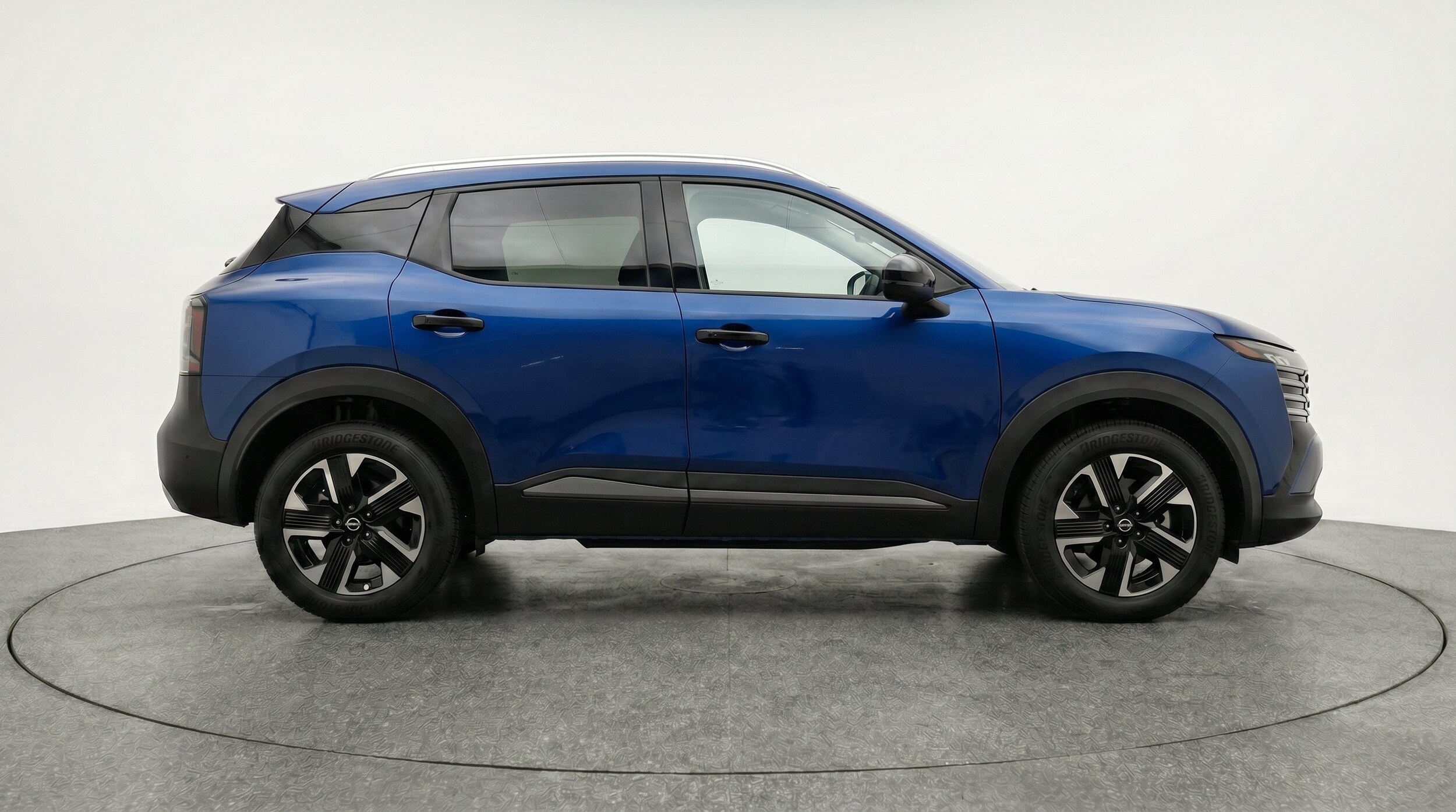 Thumbnail: 2026 Nissan Kicks - 11