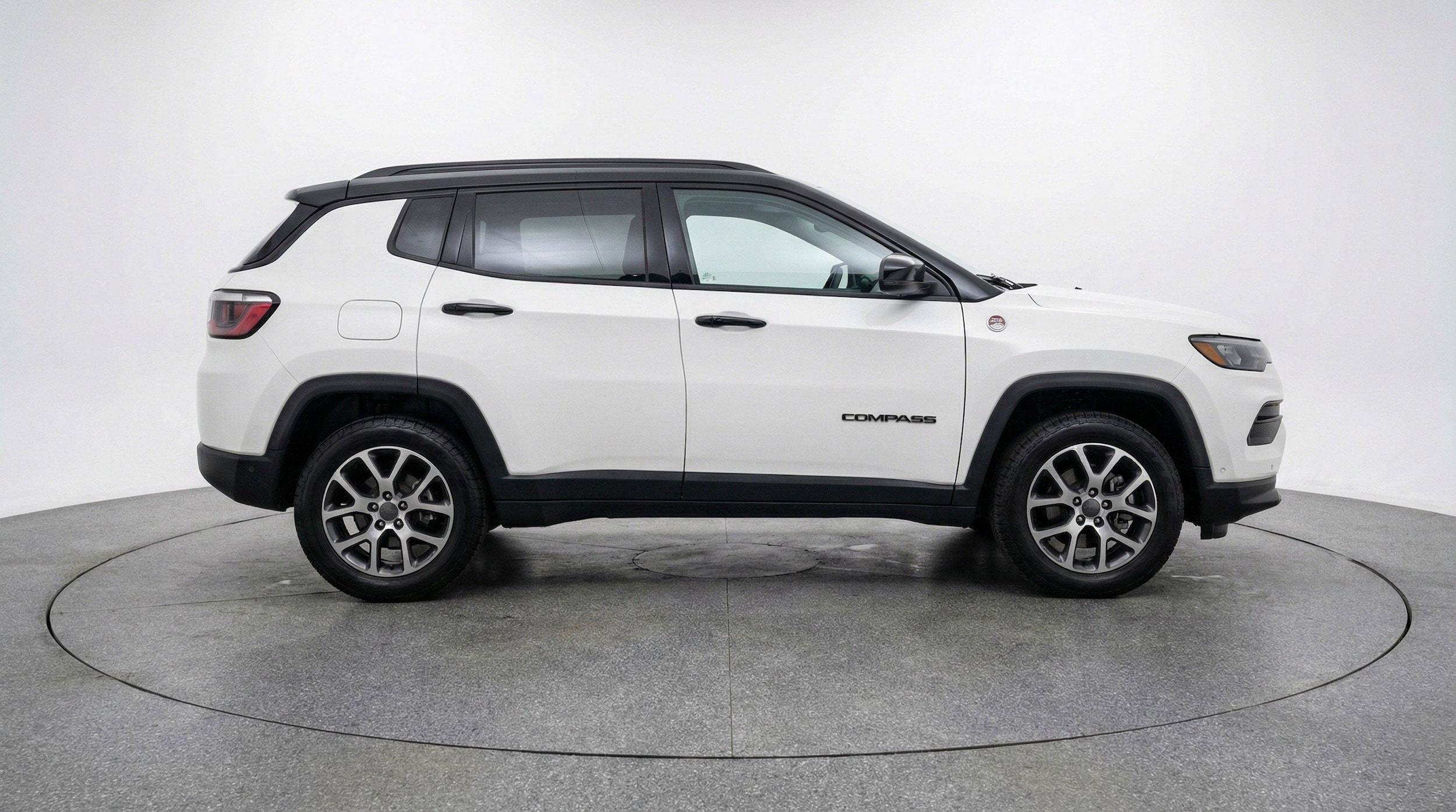 Thumbnail: 2025 Jeep Compass - 11