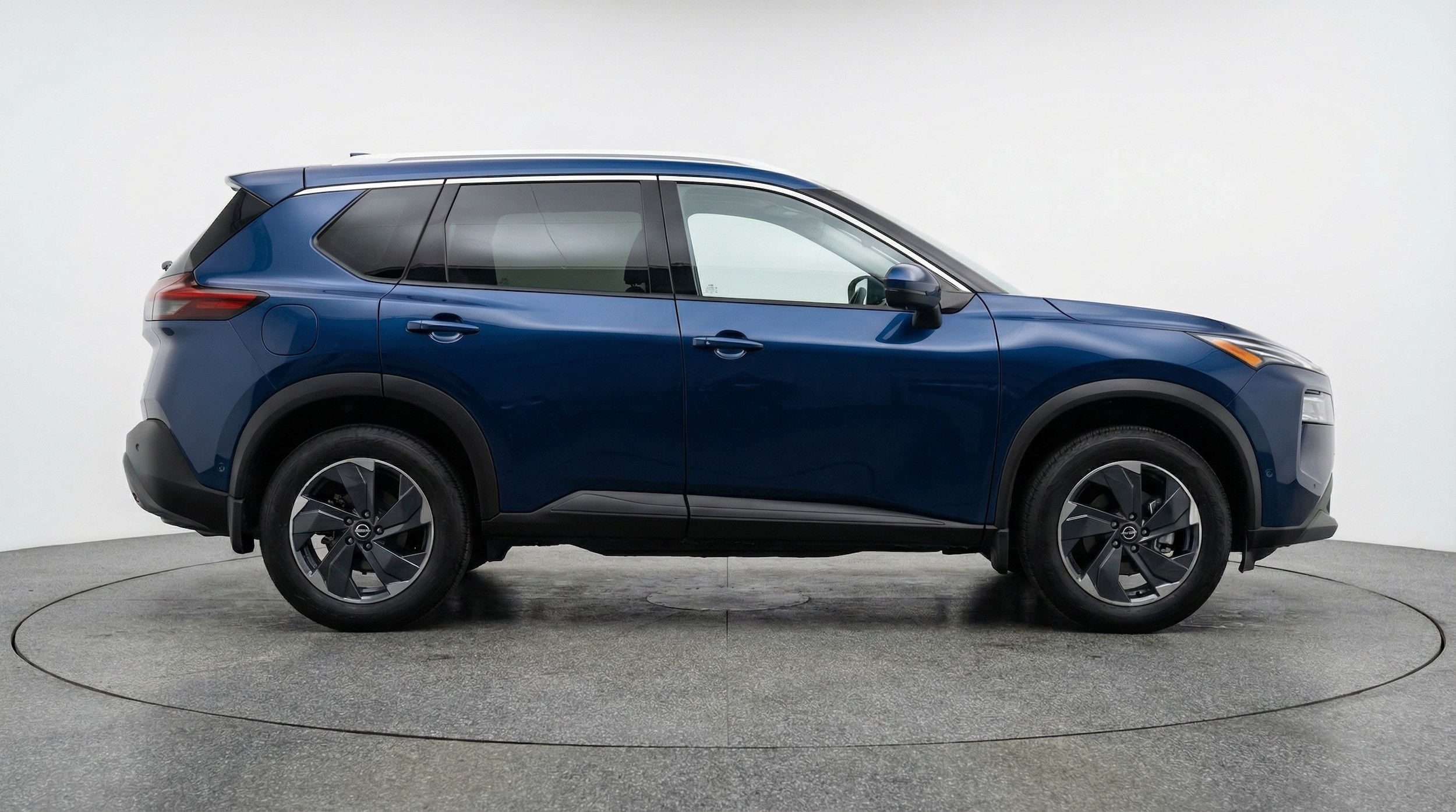 Thumbnail: 2025 Nissan Rogue - 8