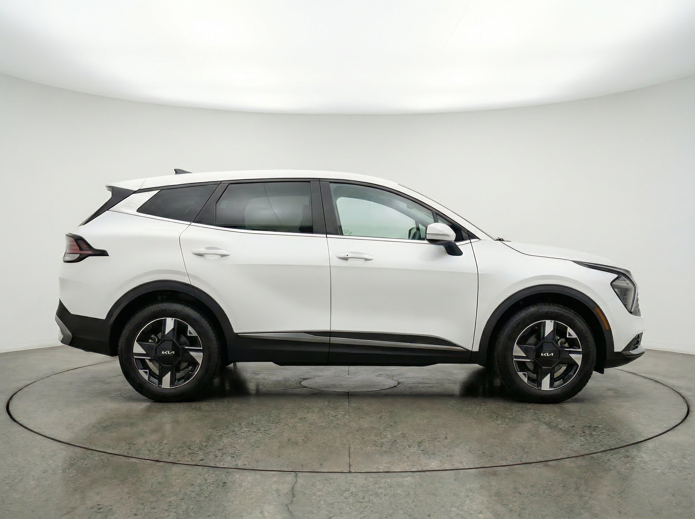 Thumbnail: 2026 Kia Sportage - 11