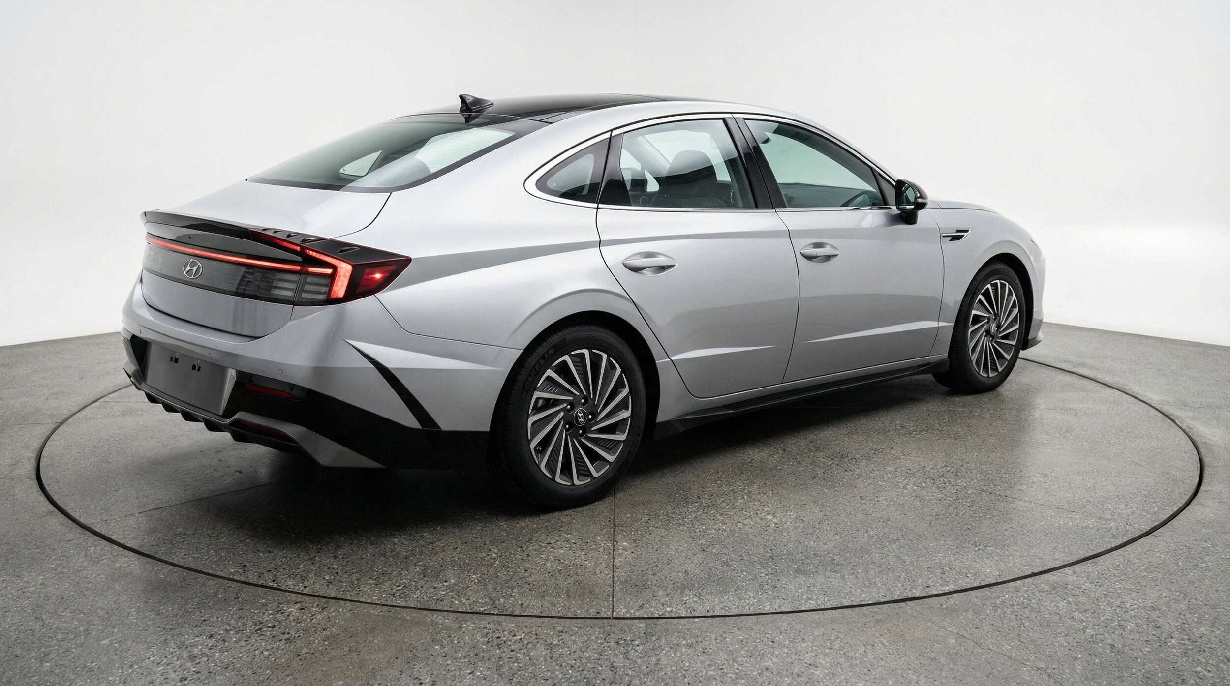 Thumbnail: 2025 Hyundai Sonata - 9