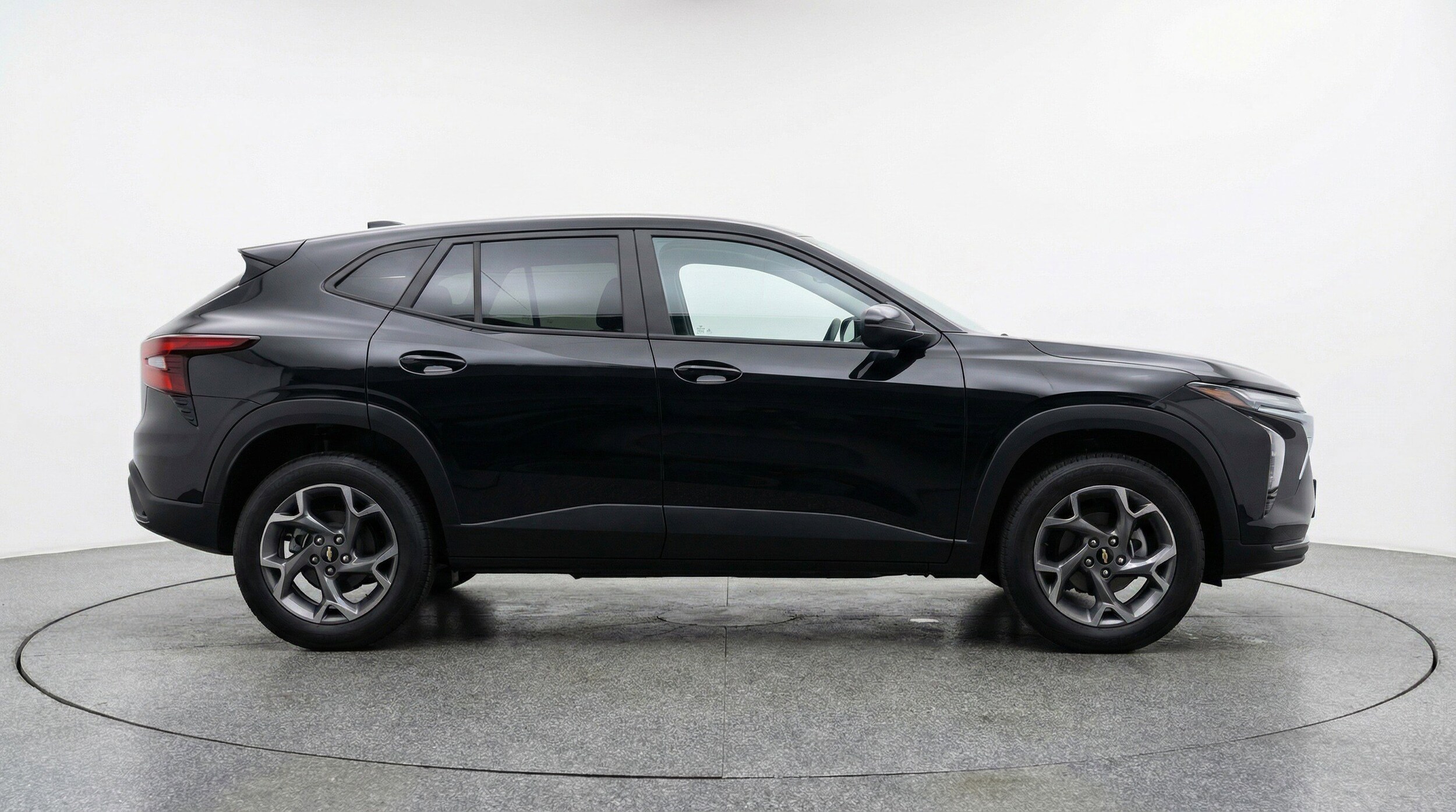 Thumbnail: 2025 Chevrolet Trax - 11