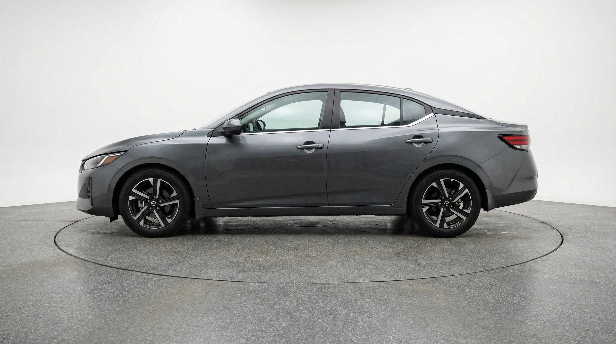 Thumbnail: 2025 Nissan Sentra - 5