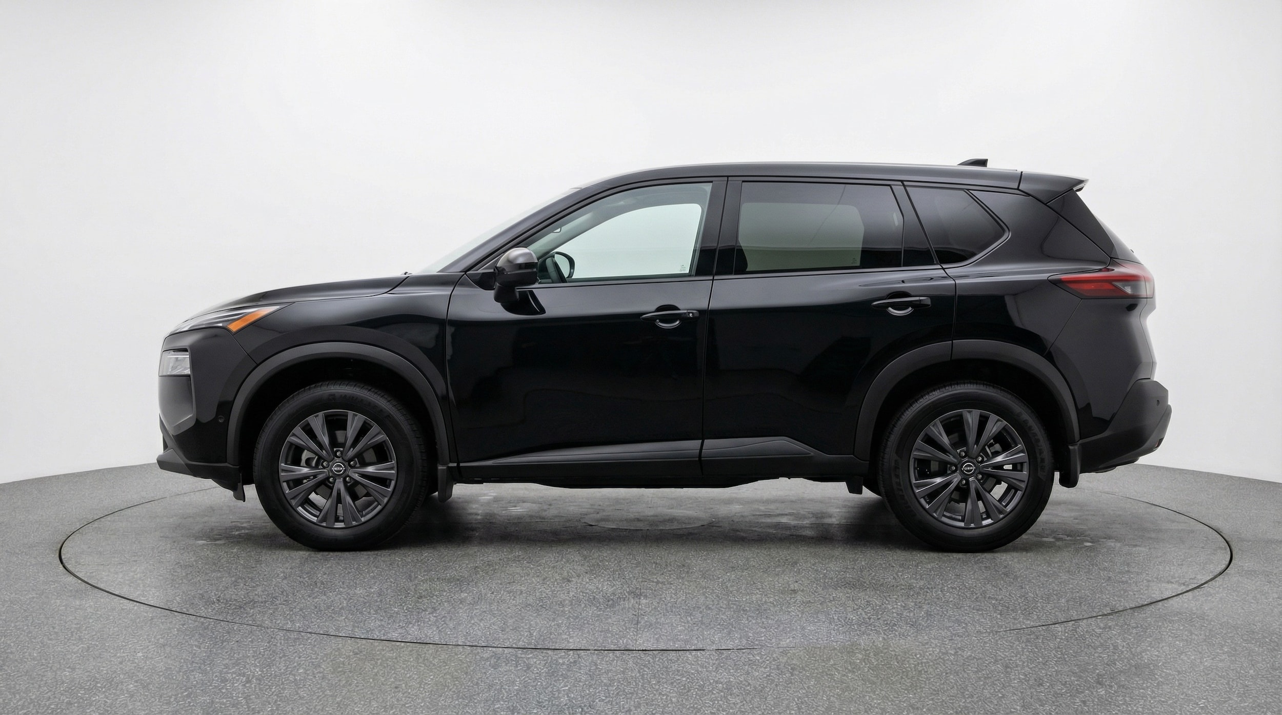 Thumbnail: 2025 Nissan Rogue - 4