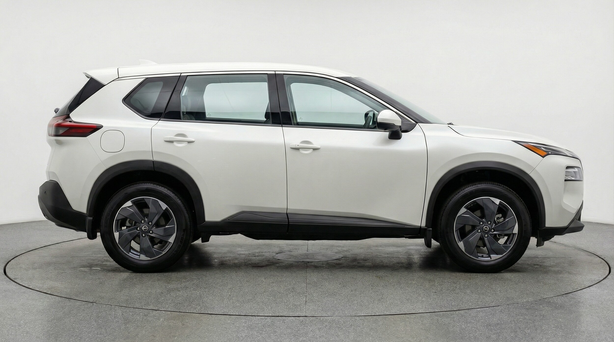 Thumbnail: 2025 Nissan Rogue - 8