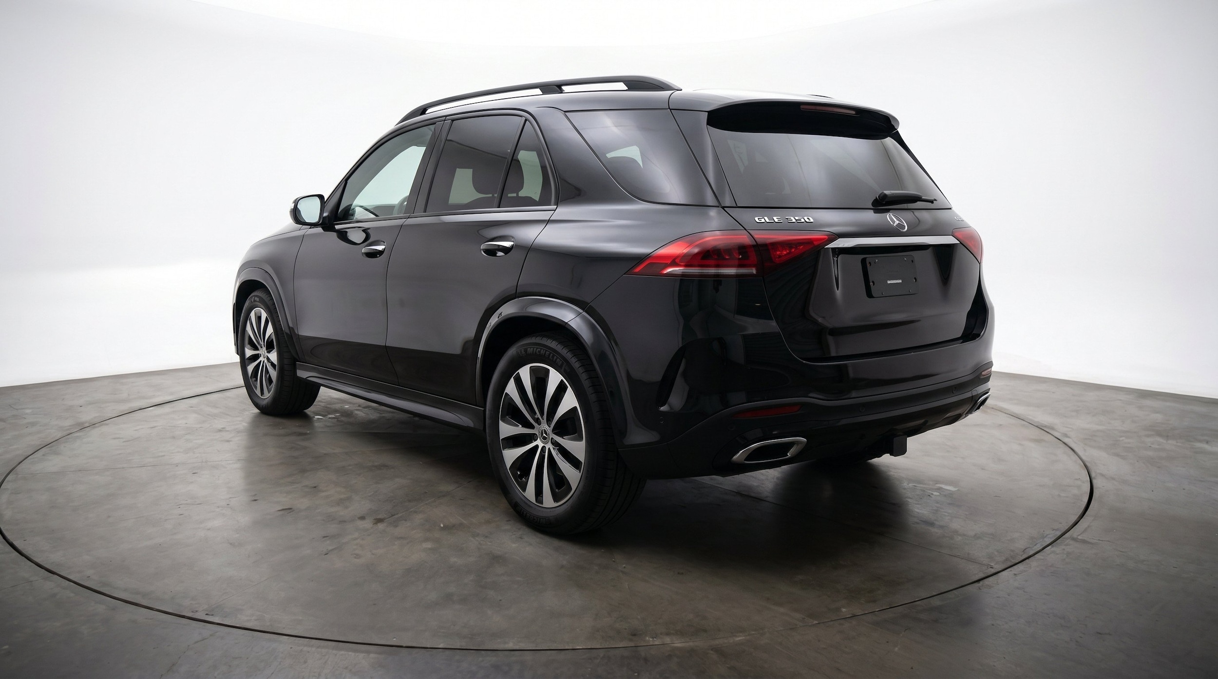 Thumbnail: 2026 Mercedes-Benz GLE - 6