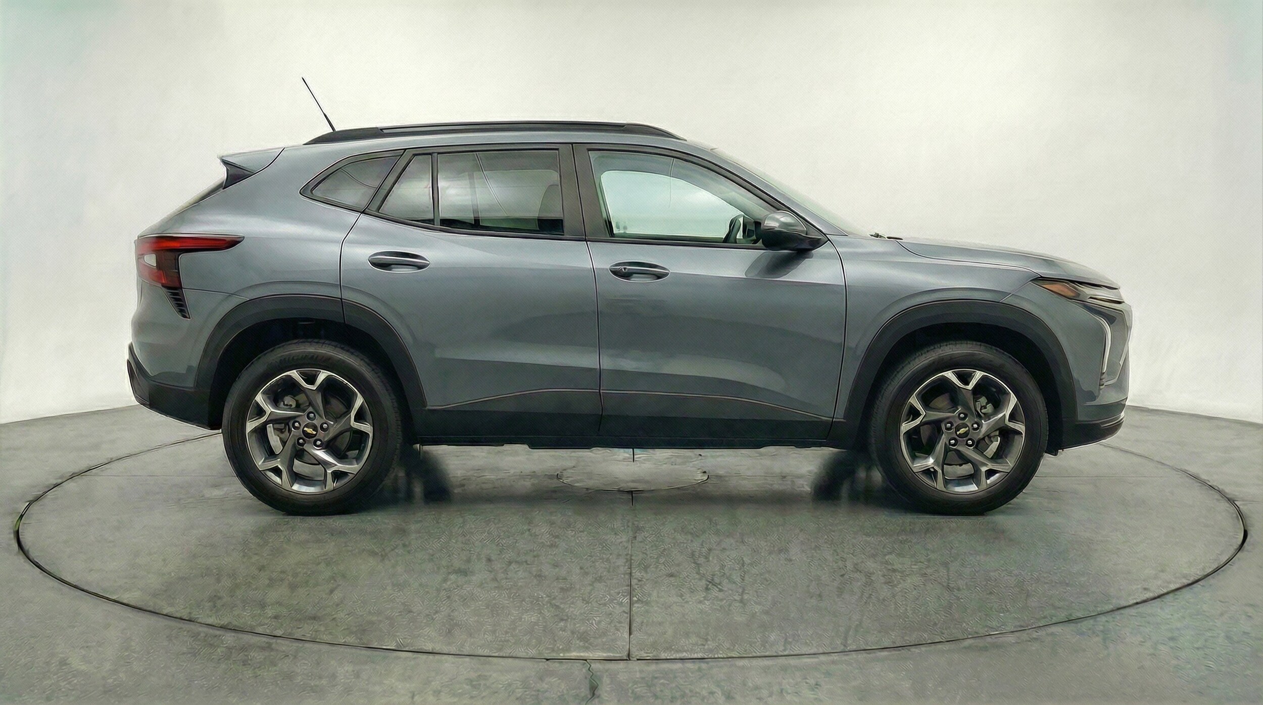 Thumbnail: 2025 Chevrolet Trax - 11