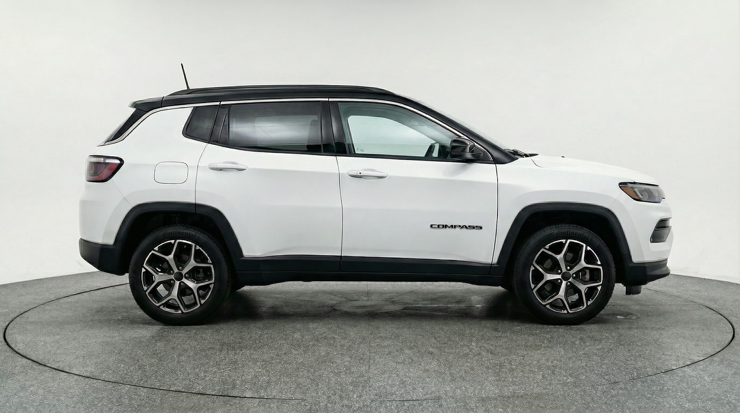 Thumbnail: 2025 Jeep Compass - 8