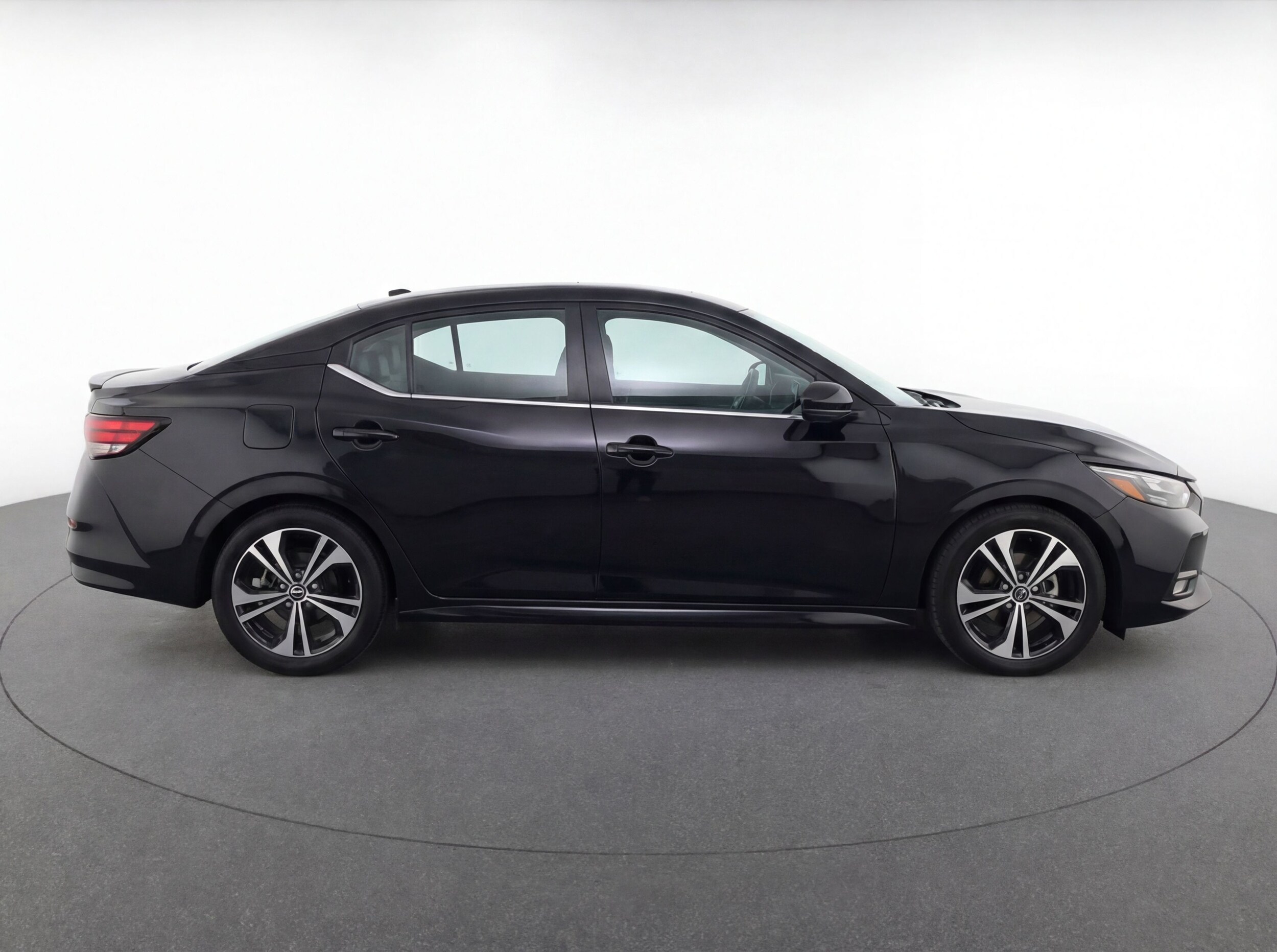 Thumbnail: 2023 Nissan Sentra - 8