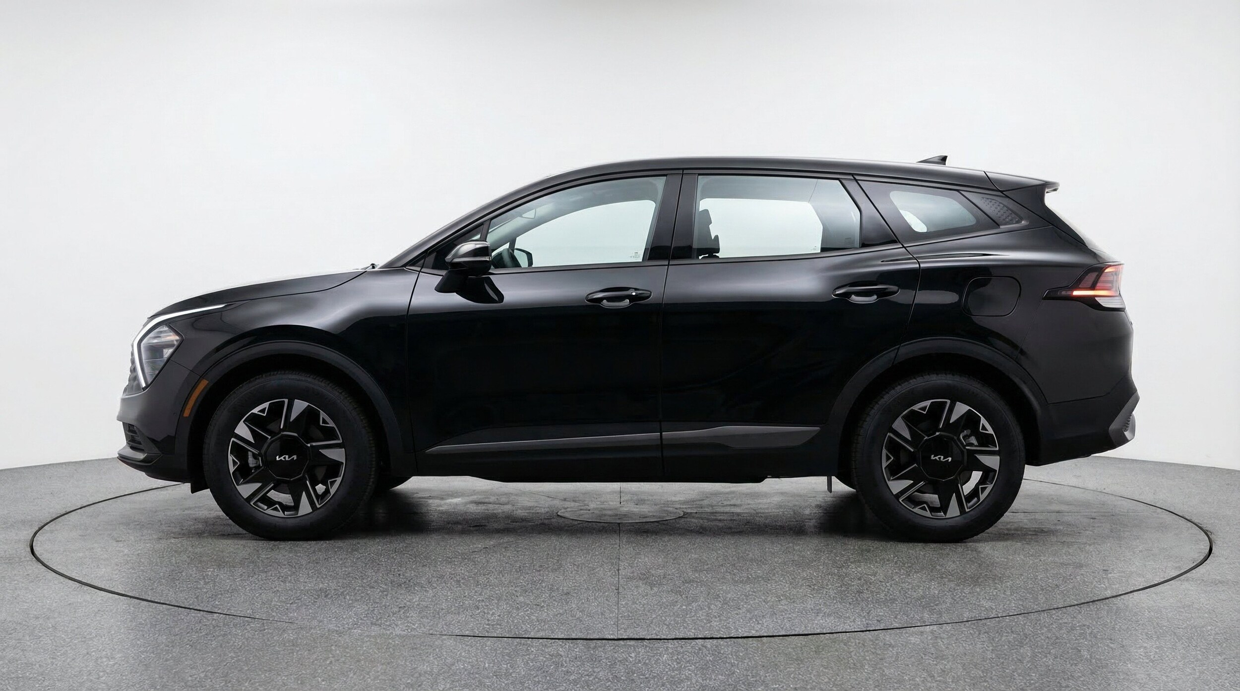 Thumbnail: 2026 Kia Sportage - 5
