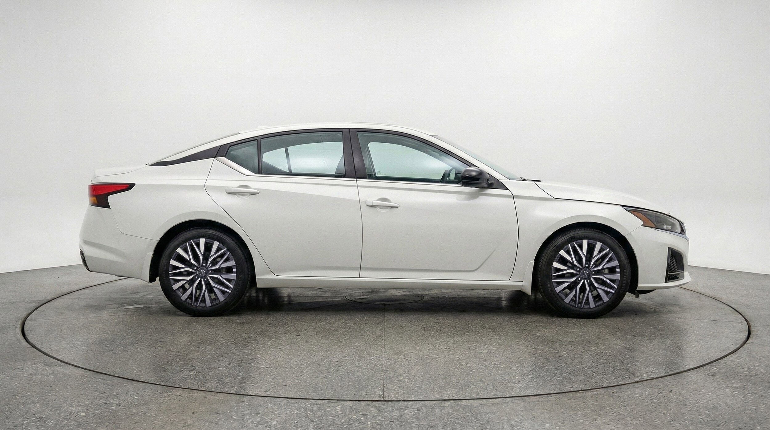 Thumbnail: 2025 Nissan Altima - 11