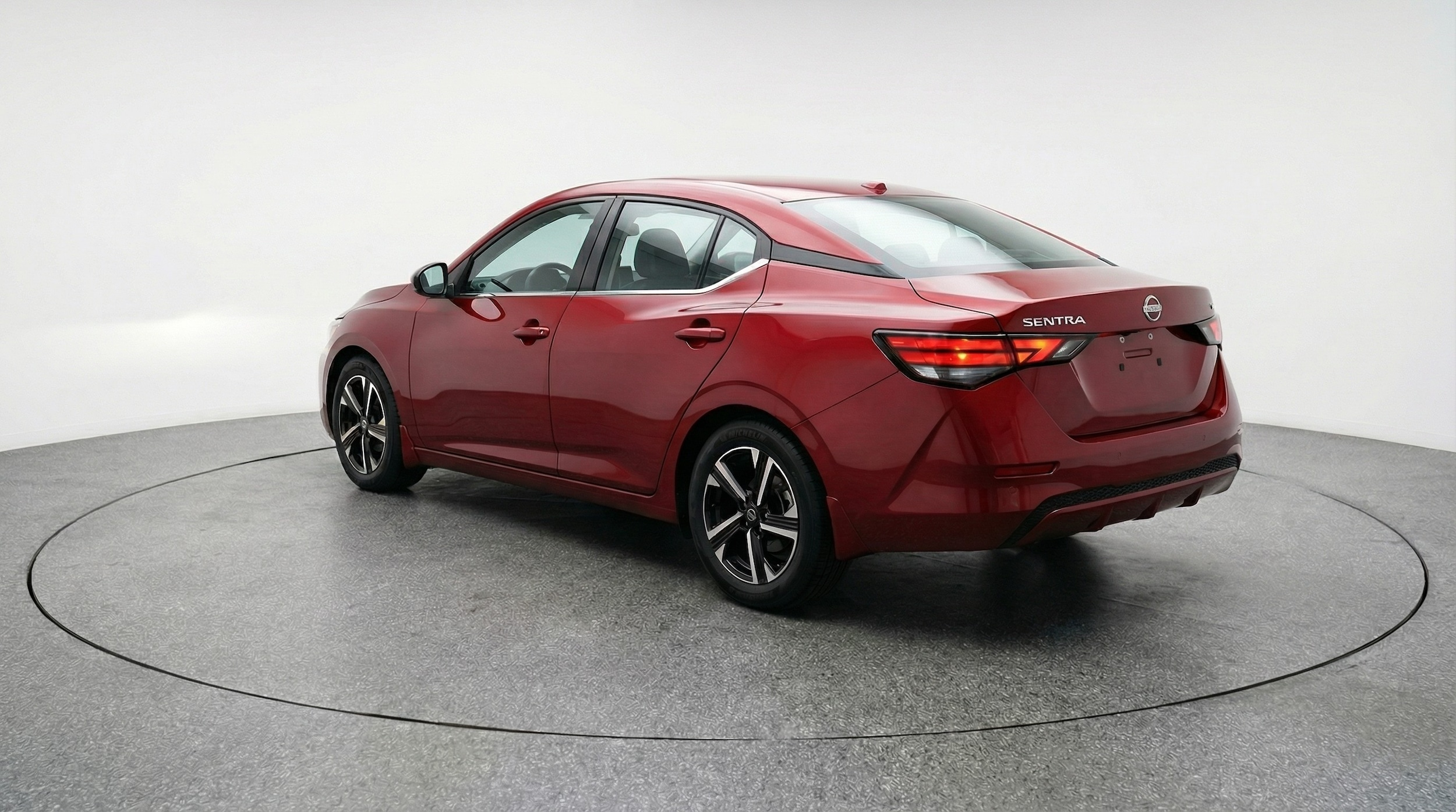 Thumbnail: 2025 Nissan Sentra - 5