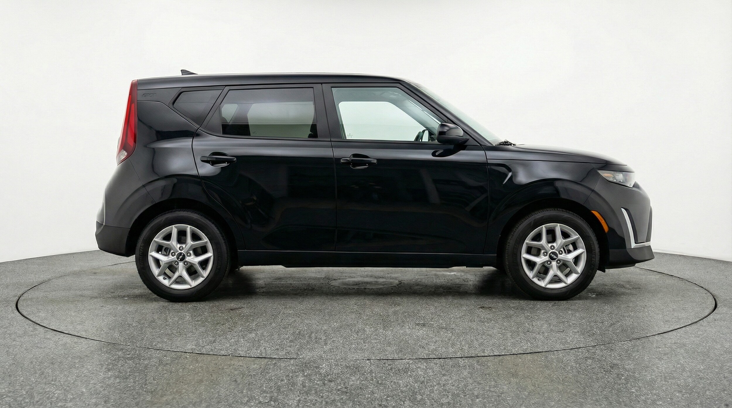 Thumbnail: 2025 Kia Soul - 8