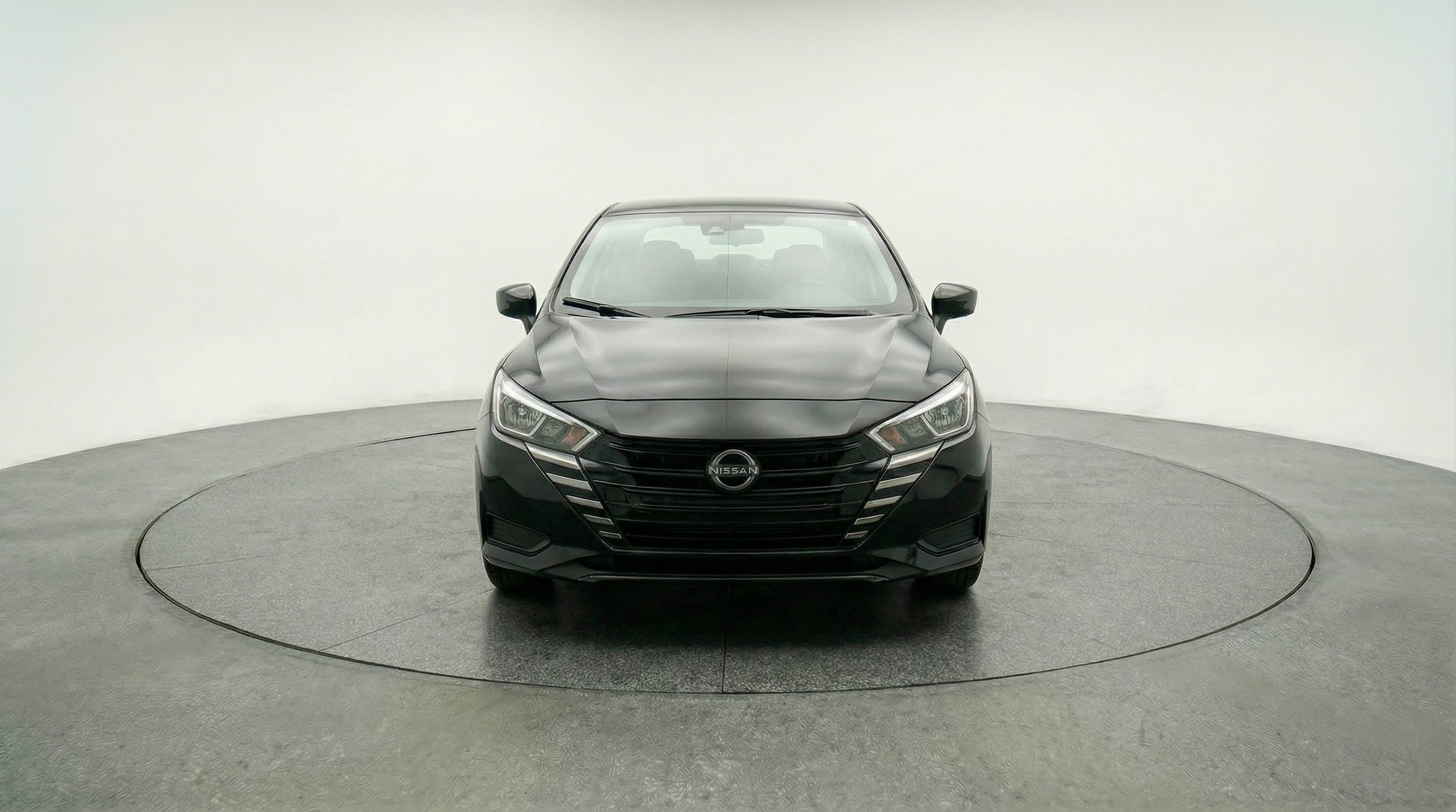 Thumbnail: 2025 Nissan Versa - 2