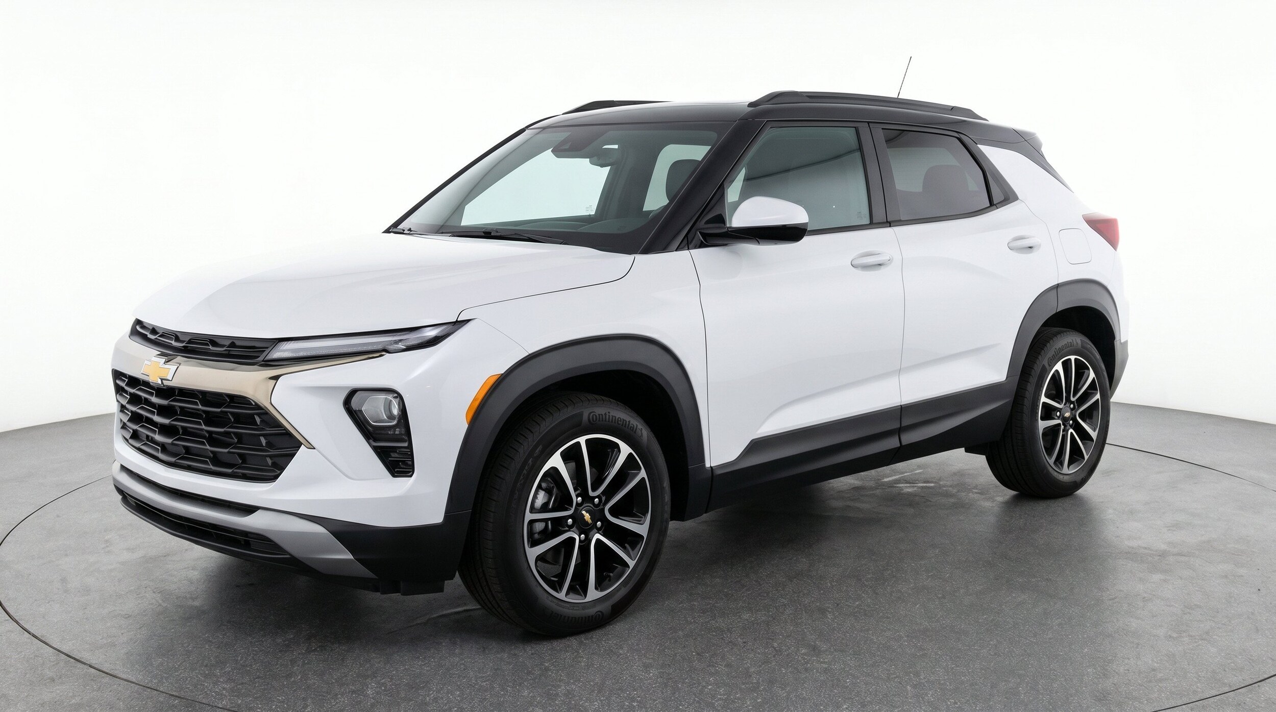 Thumbnail: 2025 Chevrolet TrailBlazer - 3