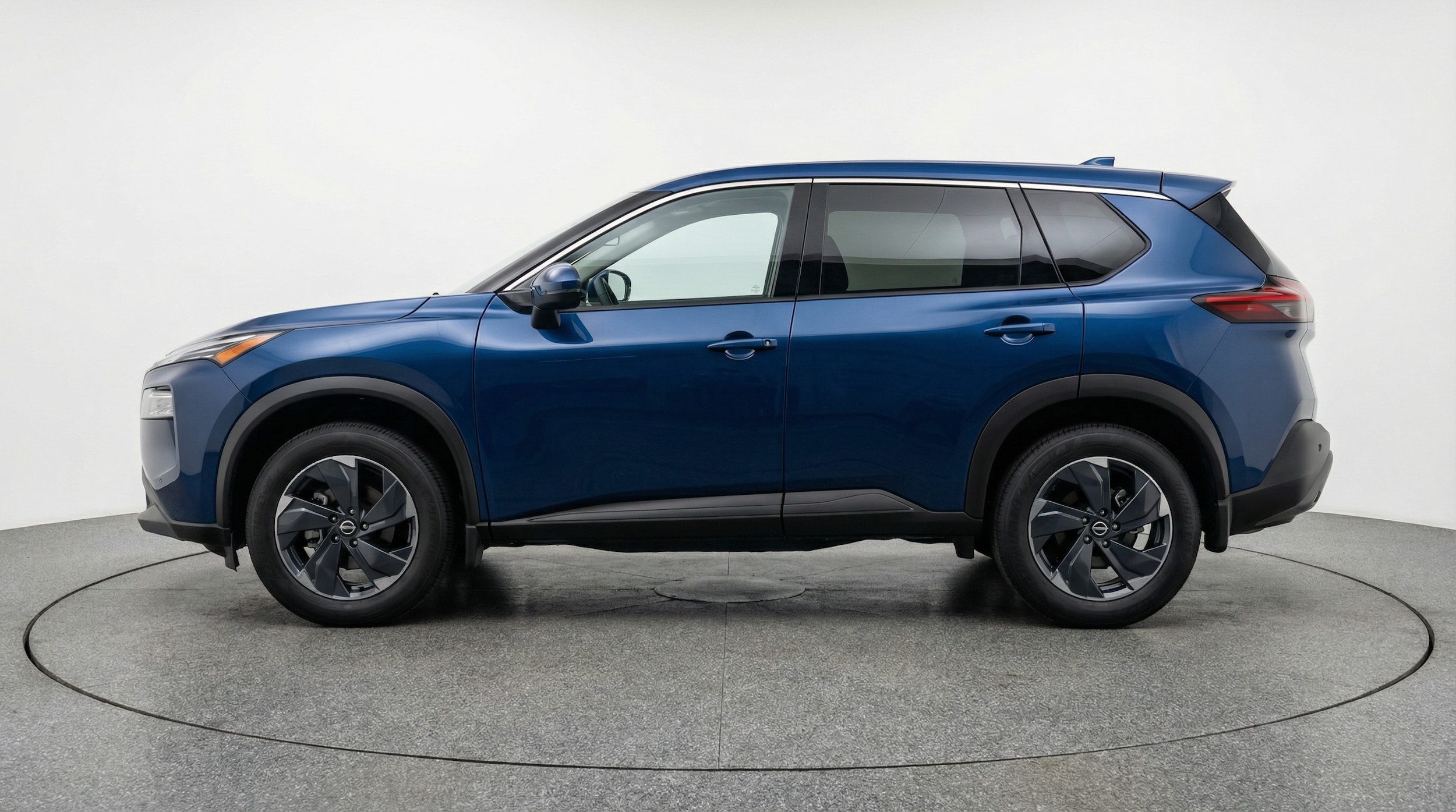 Thumbnail: 2025 Nissan Rogue - 4