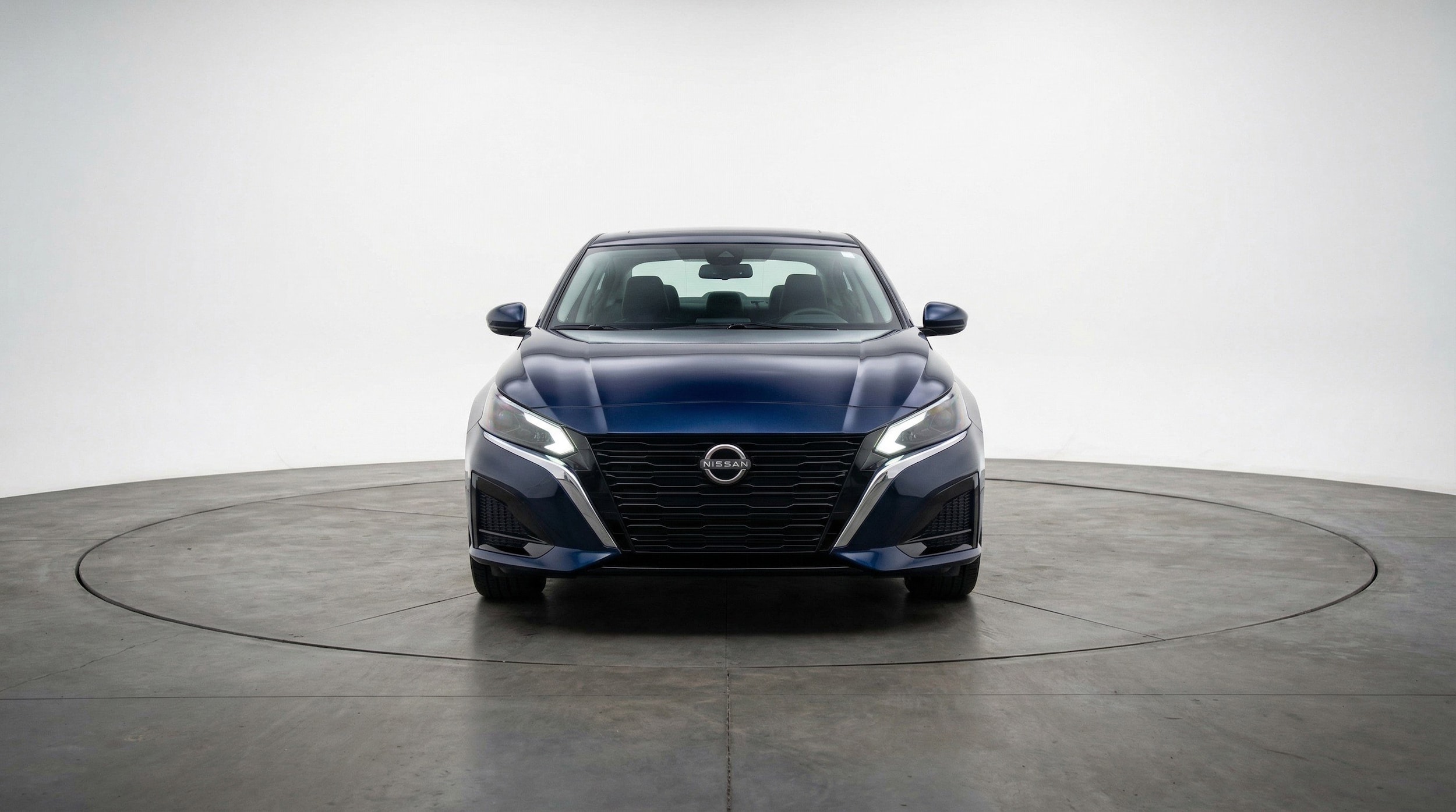 Thumbnail: 2025 Nissan Altima - 2