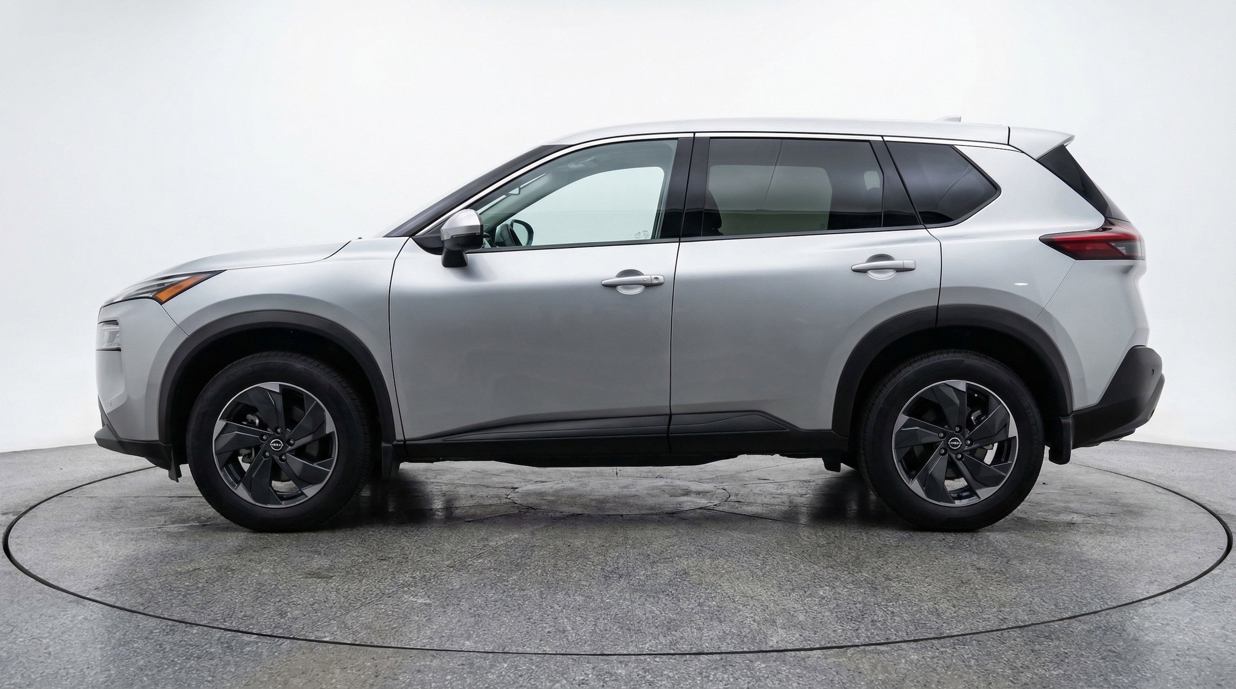Thumbnail: 2025 Nissan Rogue - 5
