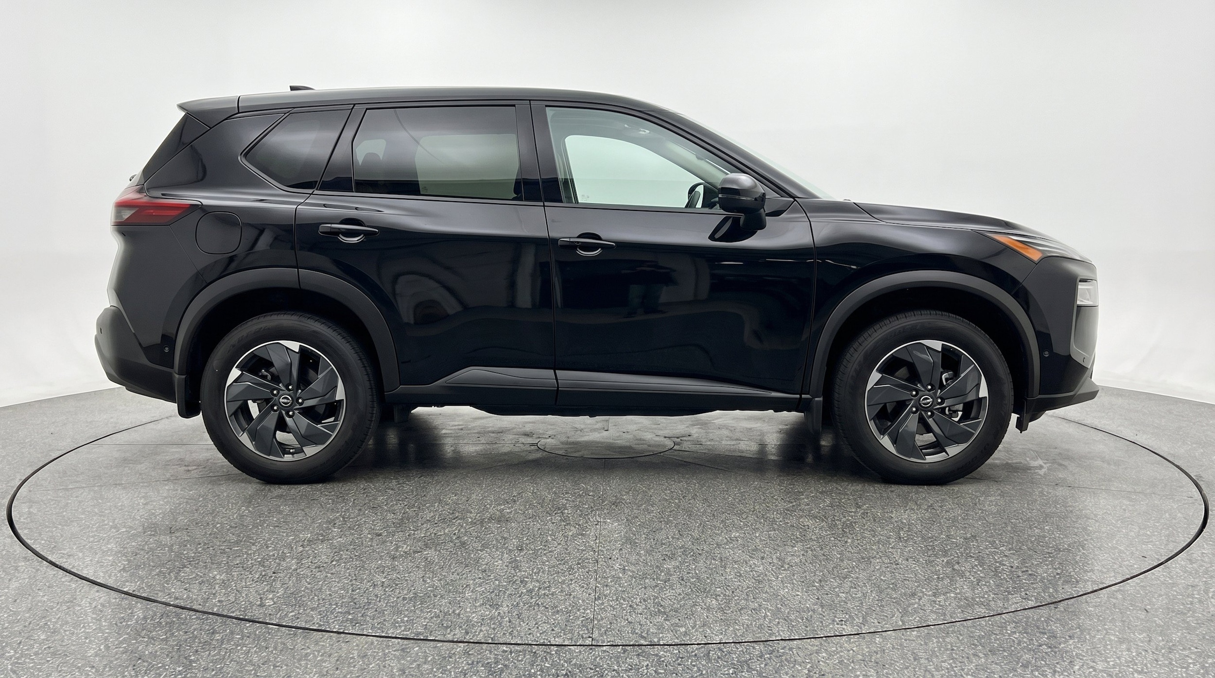 Thumbnail: 2025 Nissan Rogue - 11