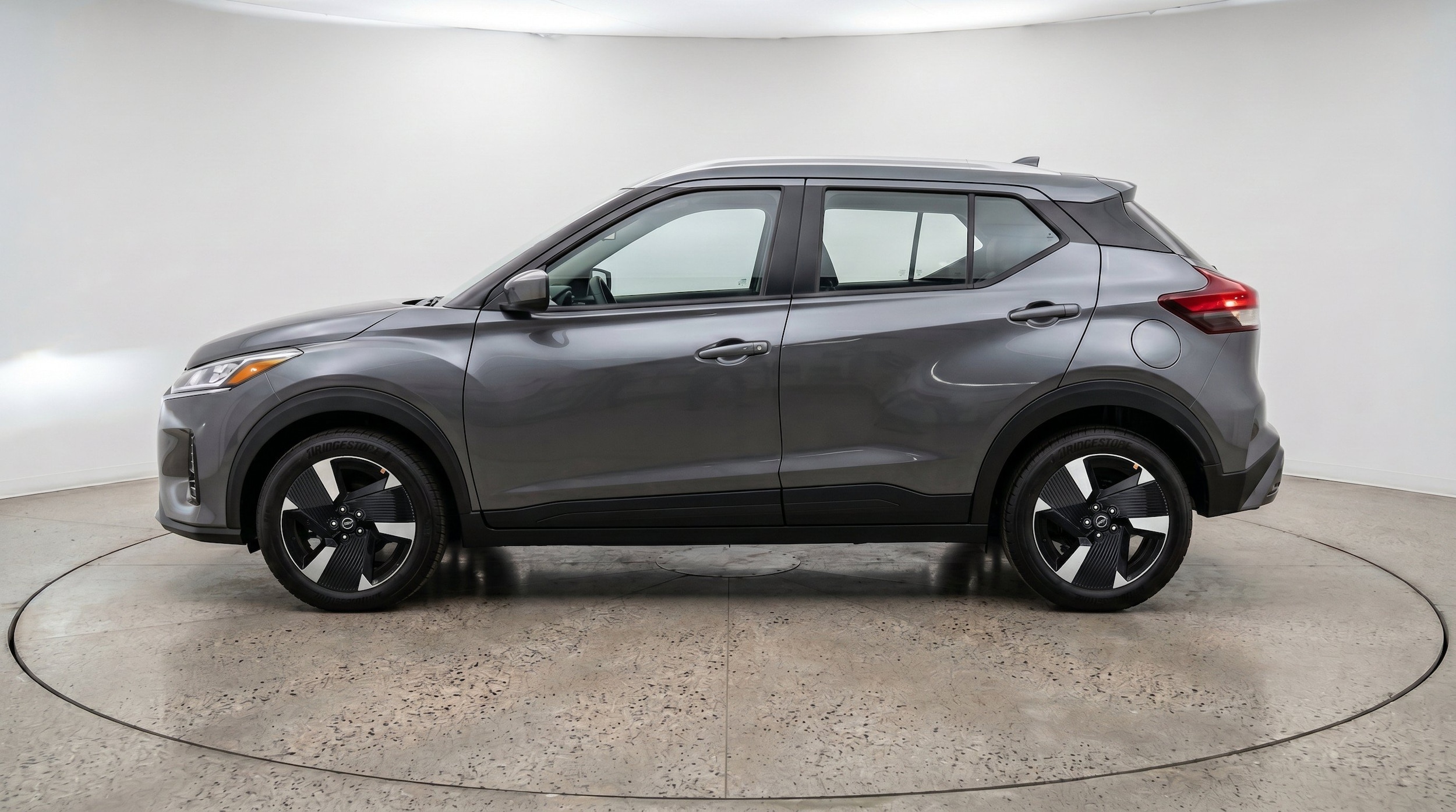 Thumbnail: 2026 Nissan Kicks - 5