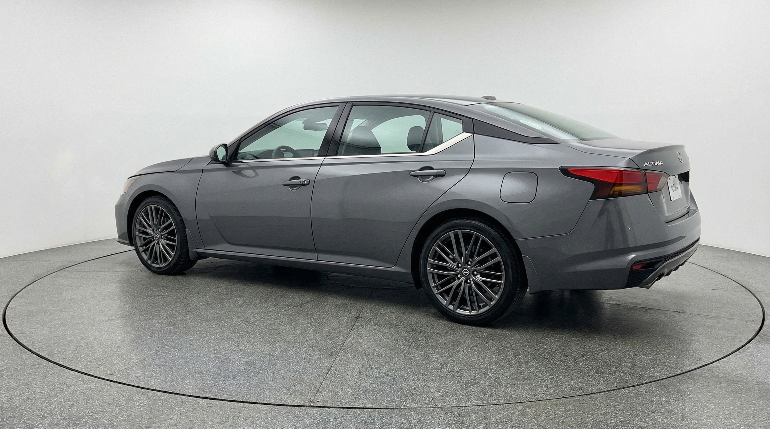 Thumbnail: 2025 Nissan Altima - 6