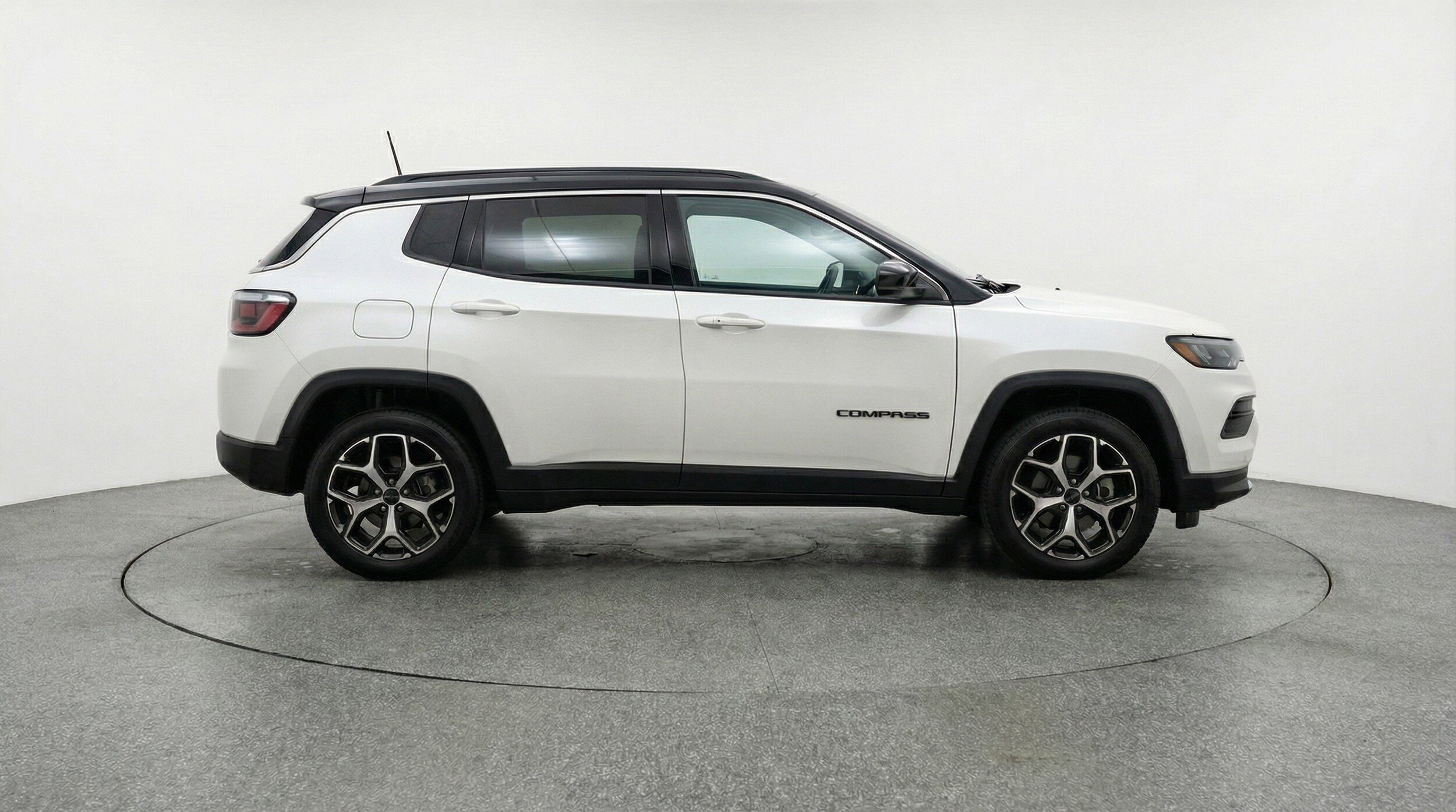 Thumbnail: 2025 Jeep Compass - 11