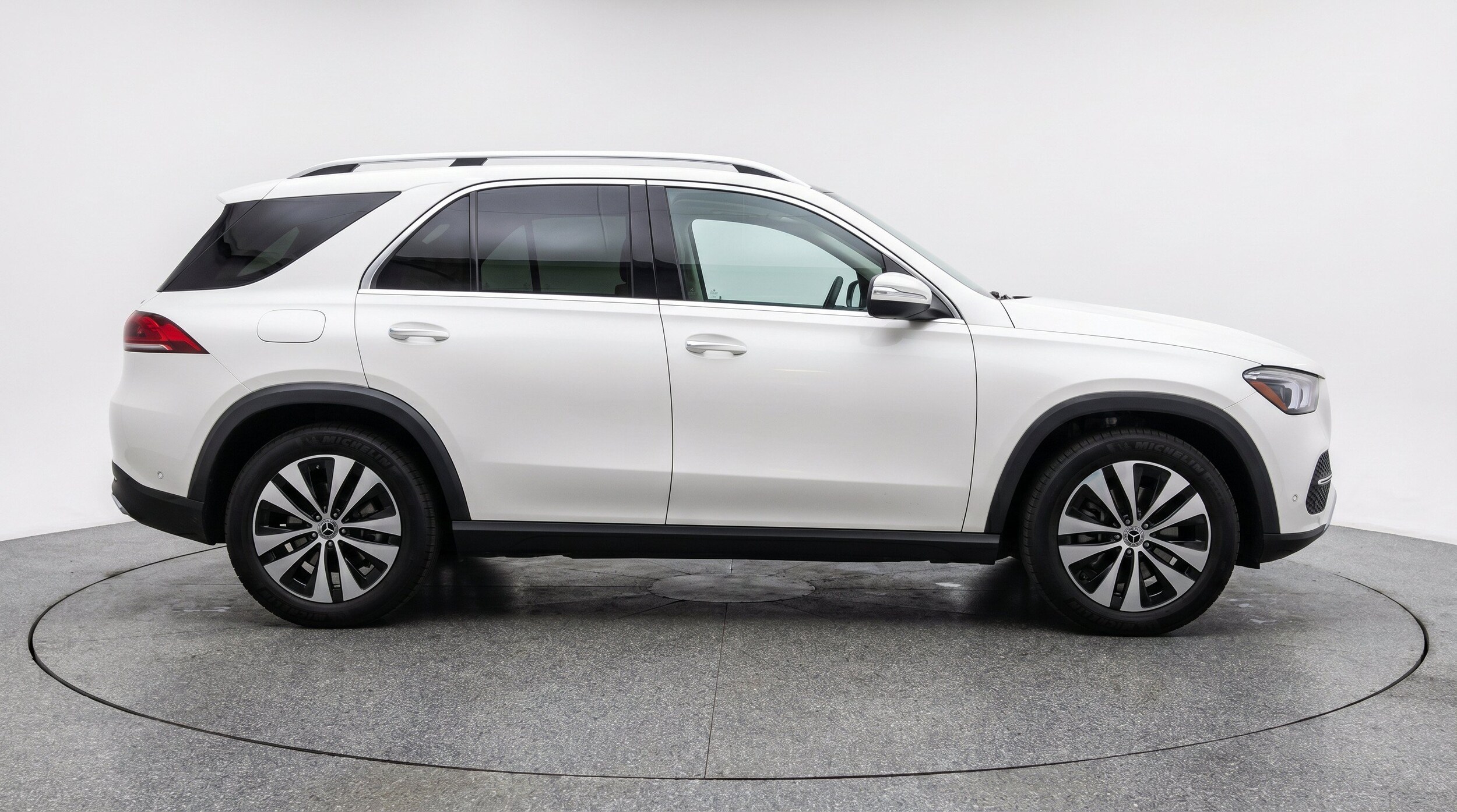 Thumbnail: 2026 Mercedes-Benz GLE - 11