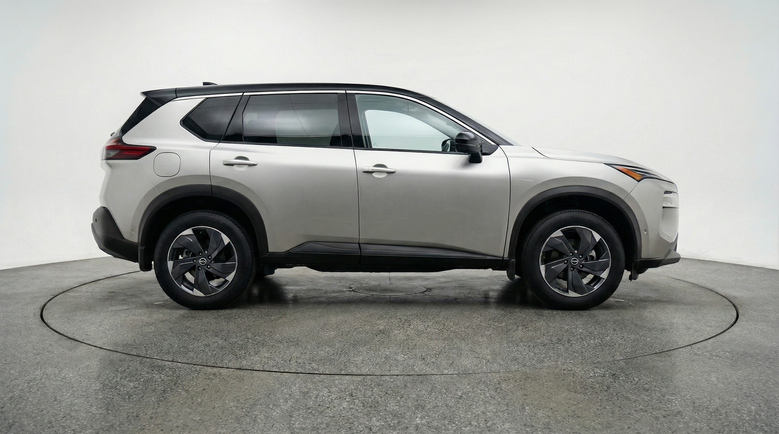 Thumbnail: 2025 Nissan Rogue - 8