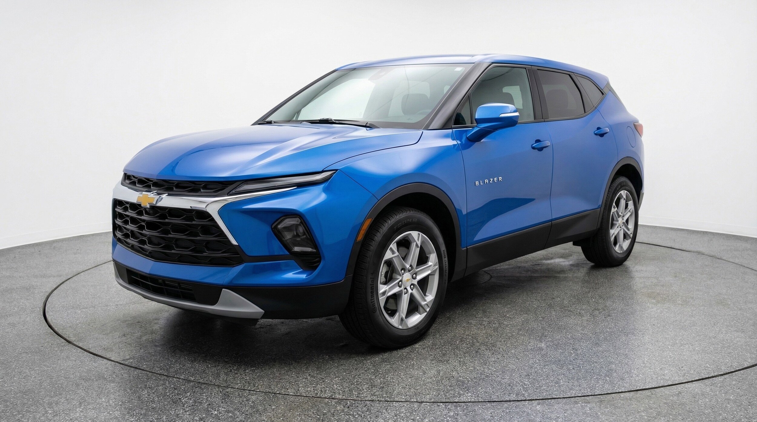 Thumbnail: 2025 Chevrolet Blazer - 3