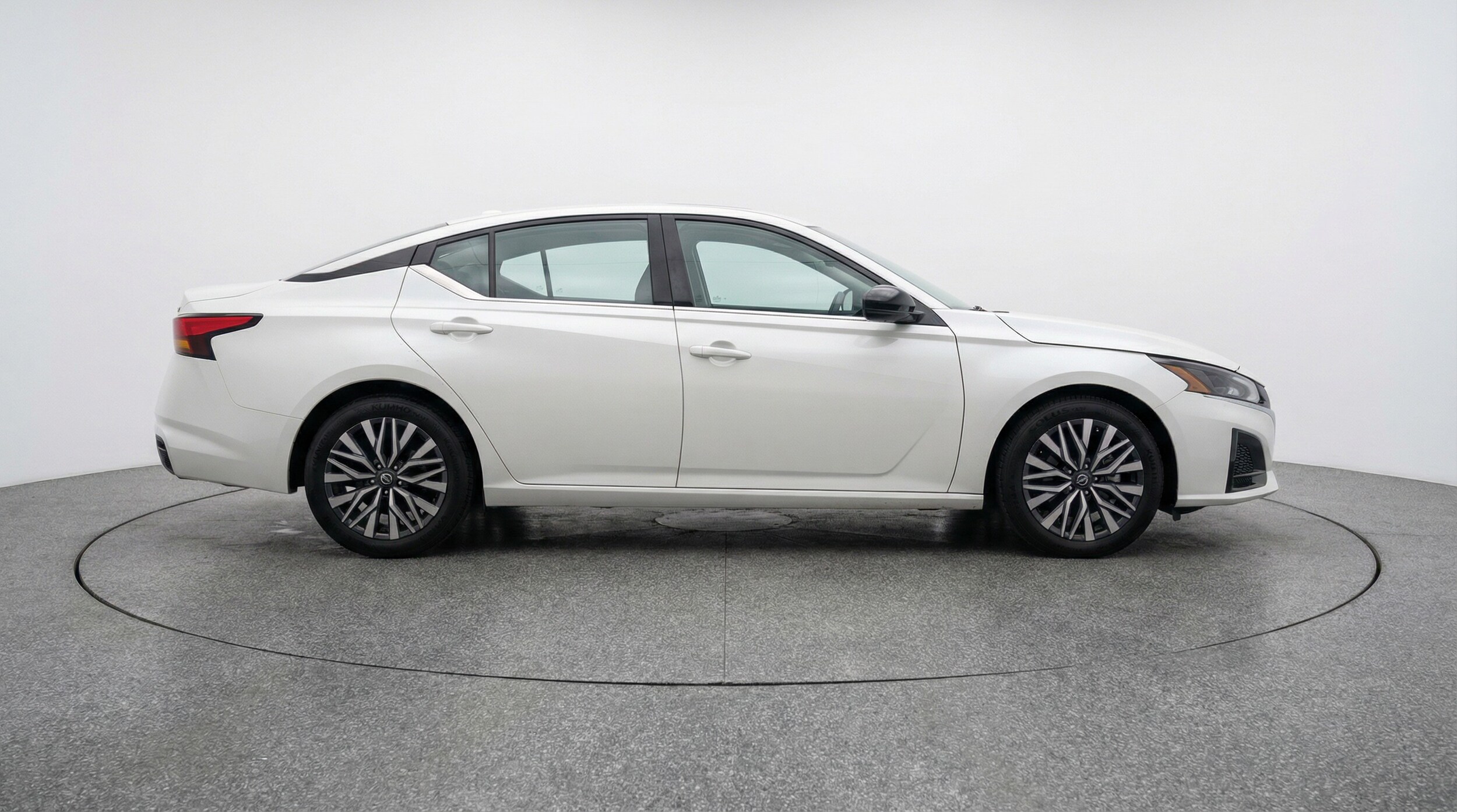 Thumbnail: 2025 Nissan Altima - 8