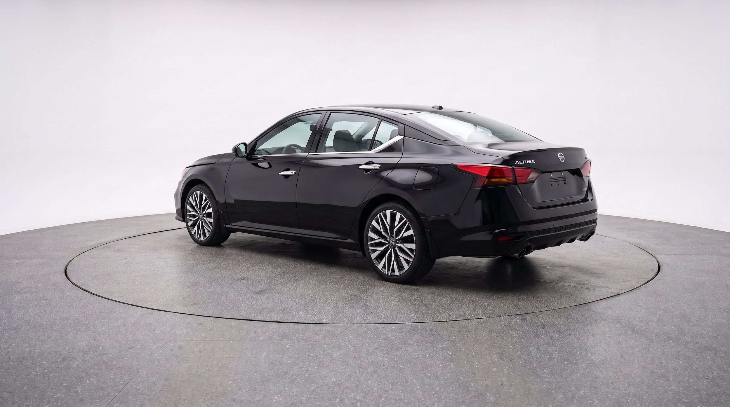 Thumbnail: 2025 Nissan Altima - 6