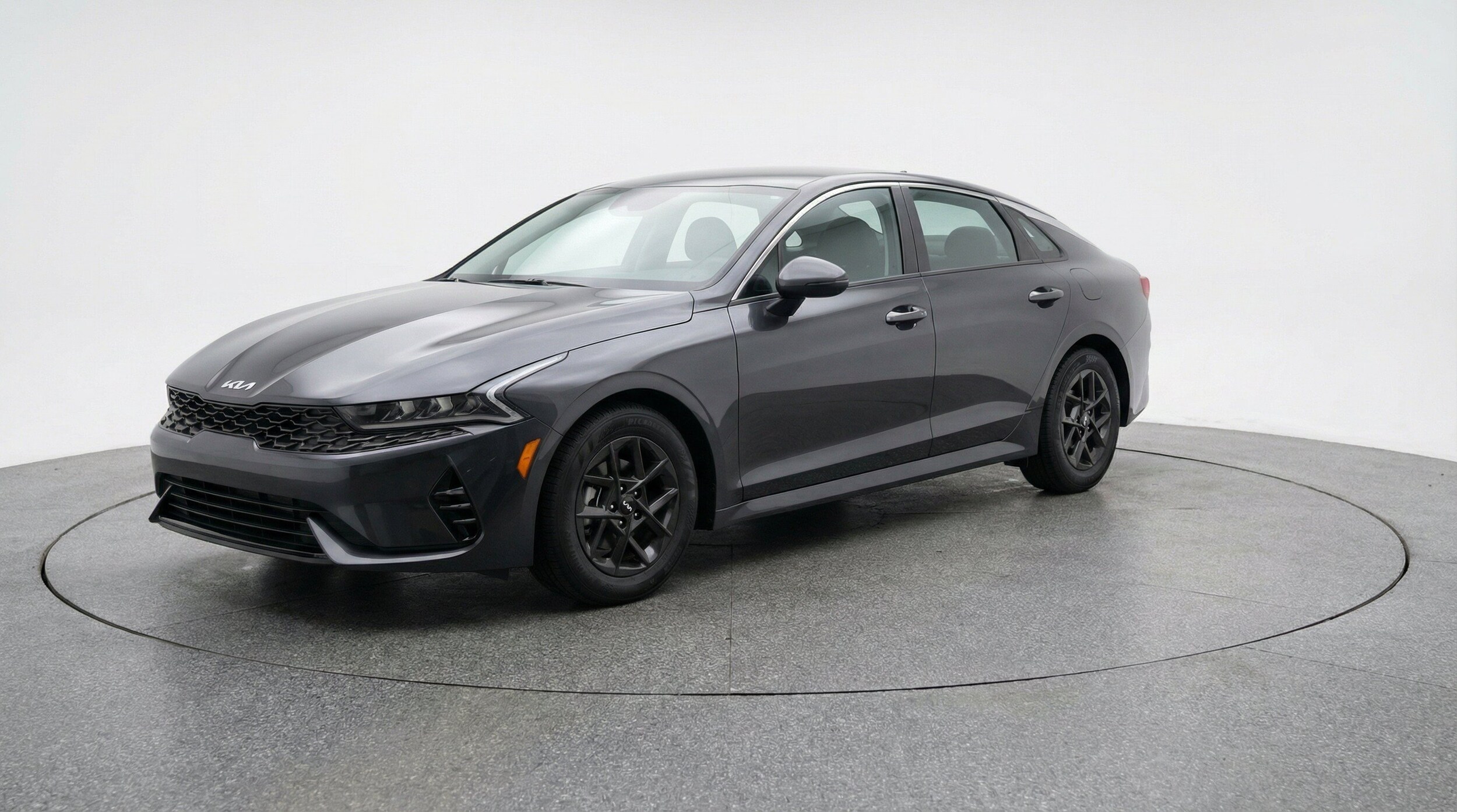 Thumbnail: 2025 Kia K5 - 3