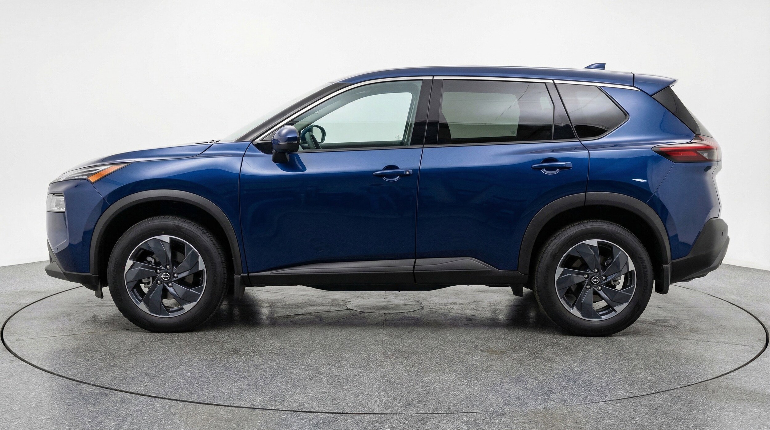 Thumbnail: 2025 Nissan Rogue - 5