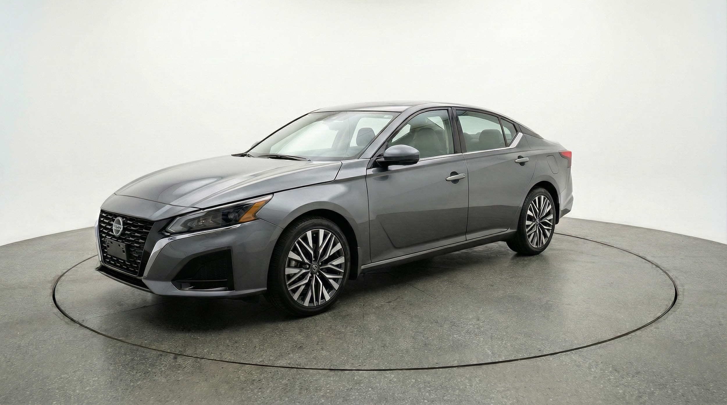 Thumbnail: 2025 Nissan Altima - 3