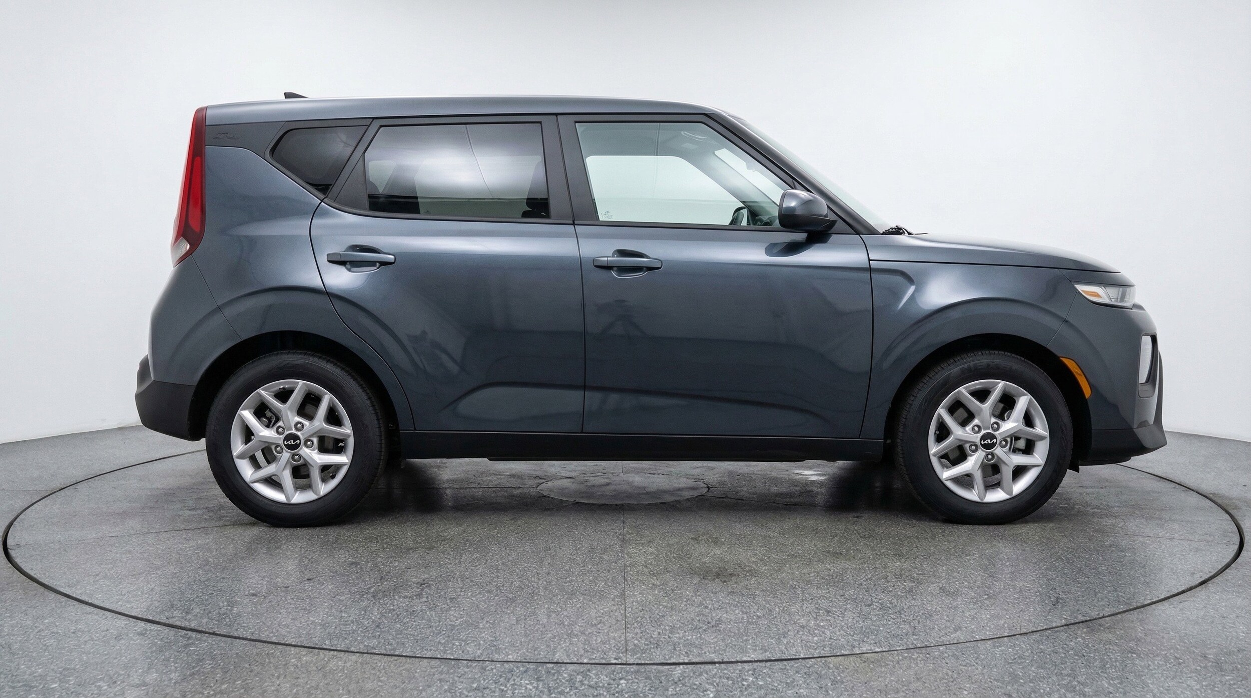 Thumbnail: 2025 Kia Soul - 11